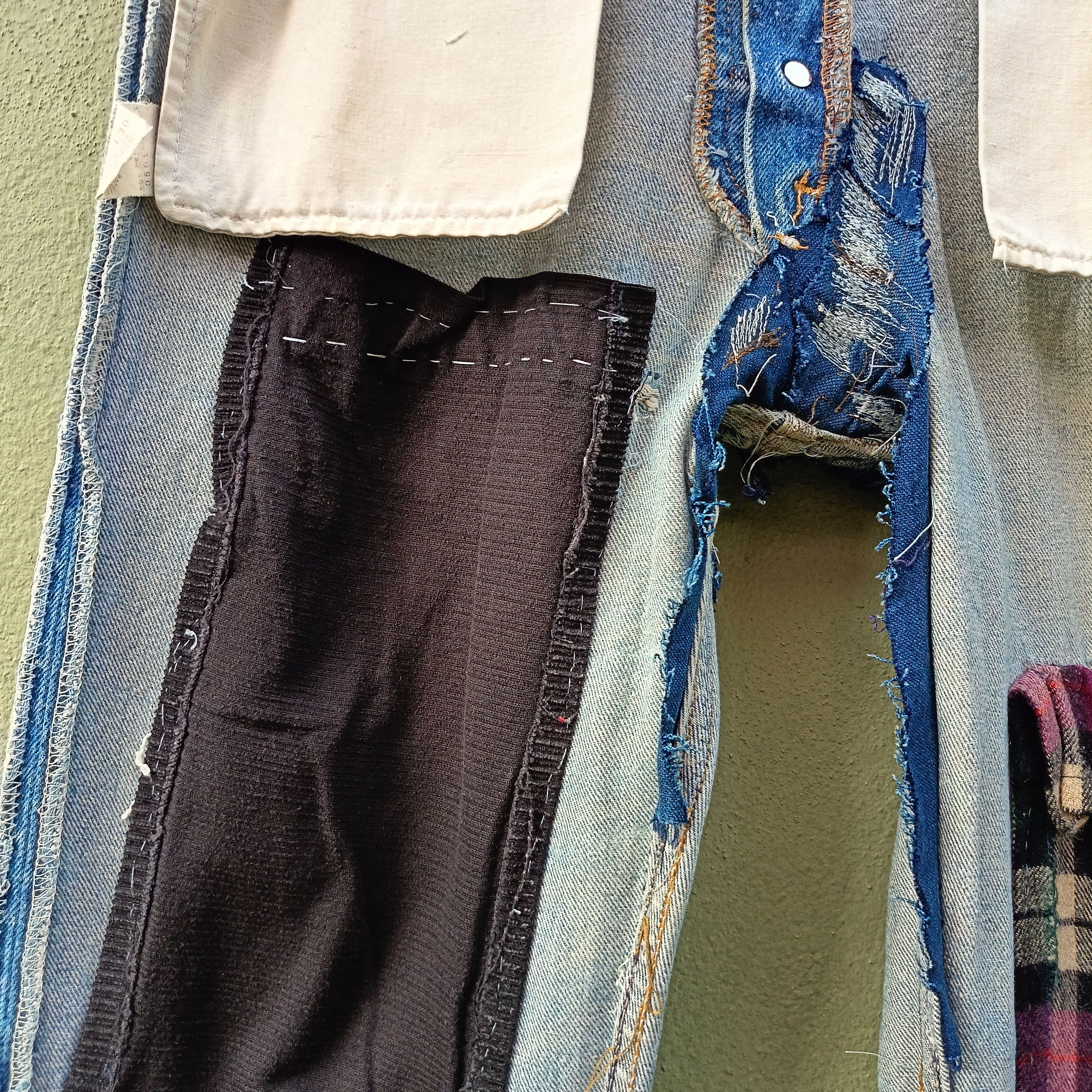 Levi's Vintage Clothing Levi's 501 Distressed jeans Vintage Usa Size US 33 - 19 Thumbnail