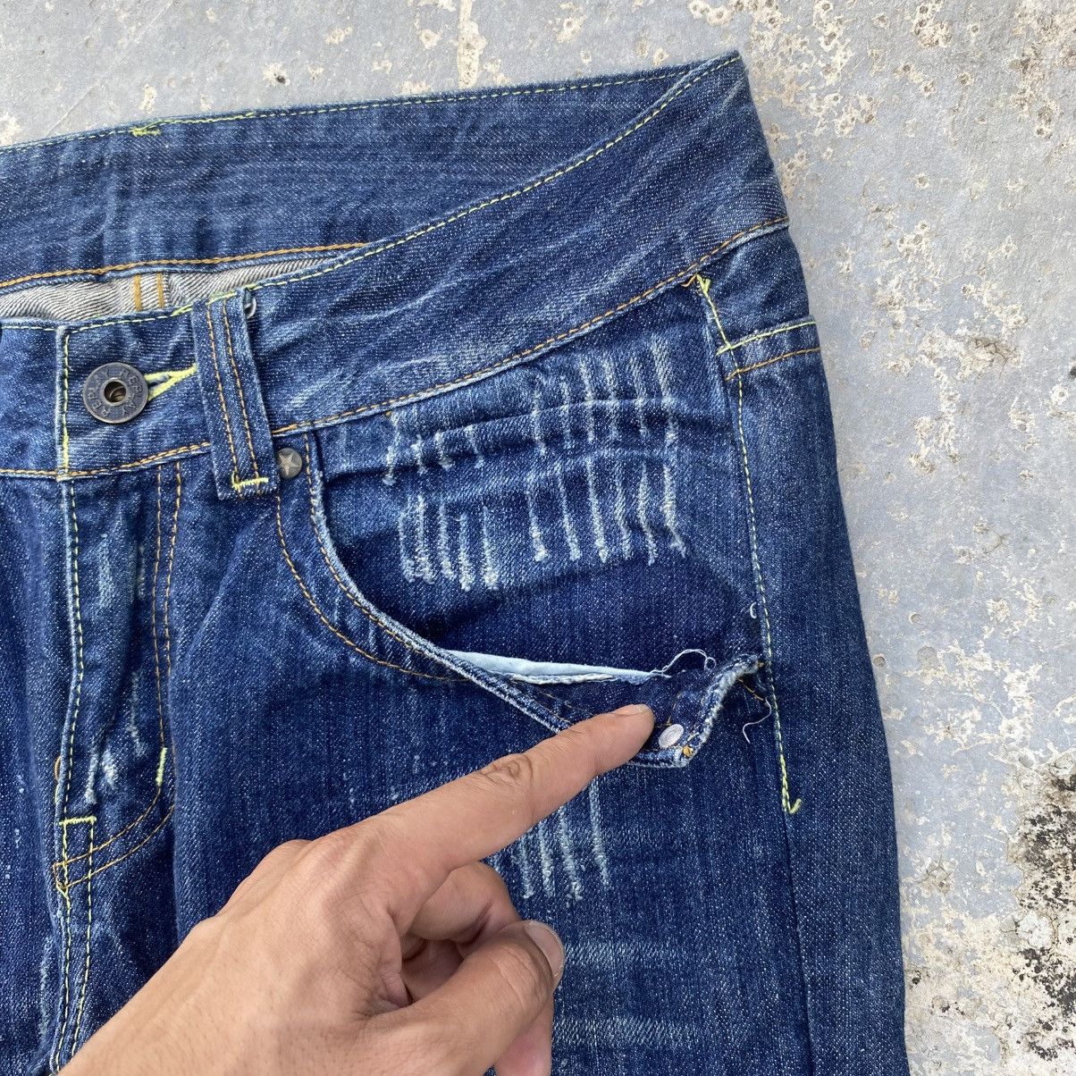 Replay REPLAY ripped patchwork jeans curve legs Size US 32 / EU 48 - 7 Thumbnail