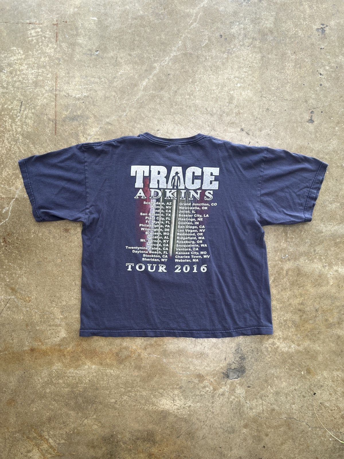 Band Tees 2016 Trace Adkins Tour Concert Tee XXL Size US XXL / EU 58 / 5 - 5 Thumbnail