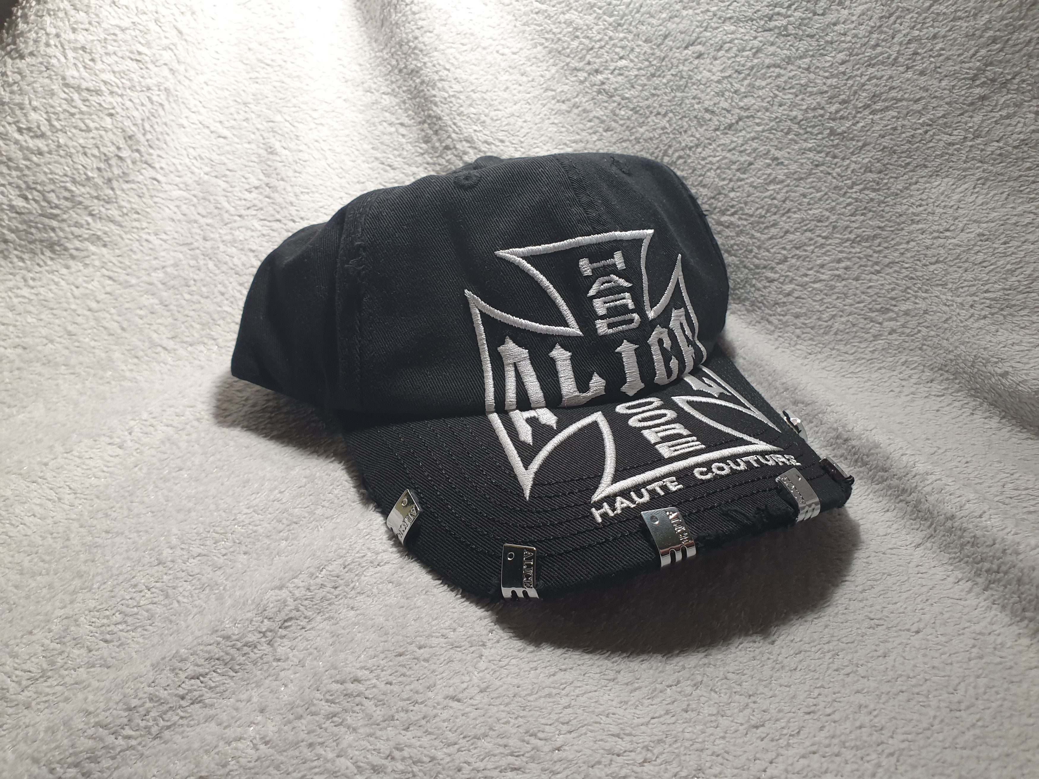 Alice Hollywood ダブルブリム ロゴ刺繍 キャップ ALICE HOLLYWOOD Headwear - NUBIAN