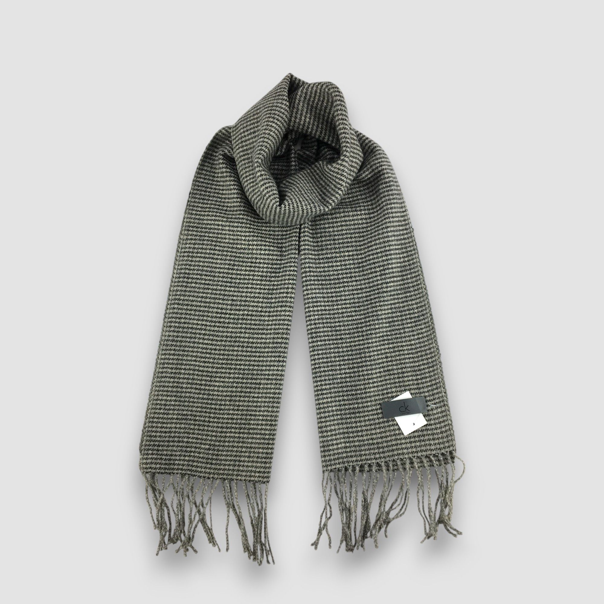 Calvin Klein Vintage Calvin Klein Scarf Muffler Fringe Wool Scarves Size ONE SIZE - 1 Thumbnail
