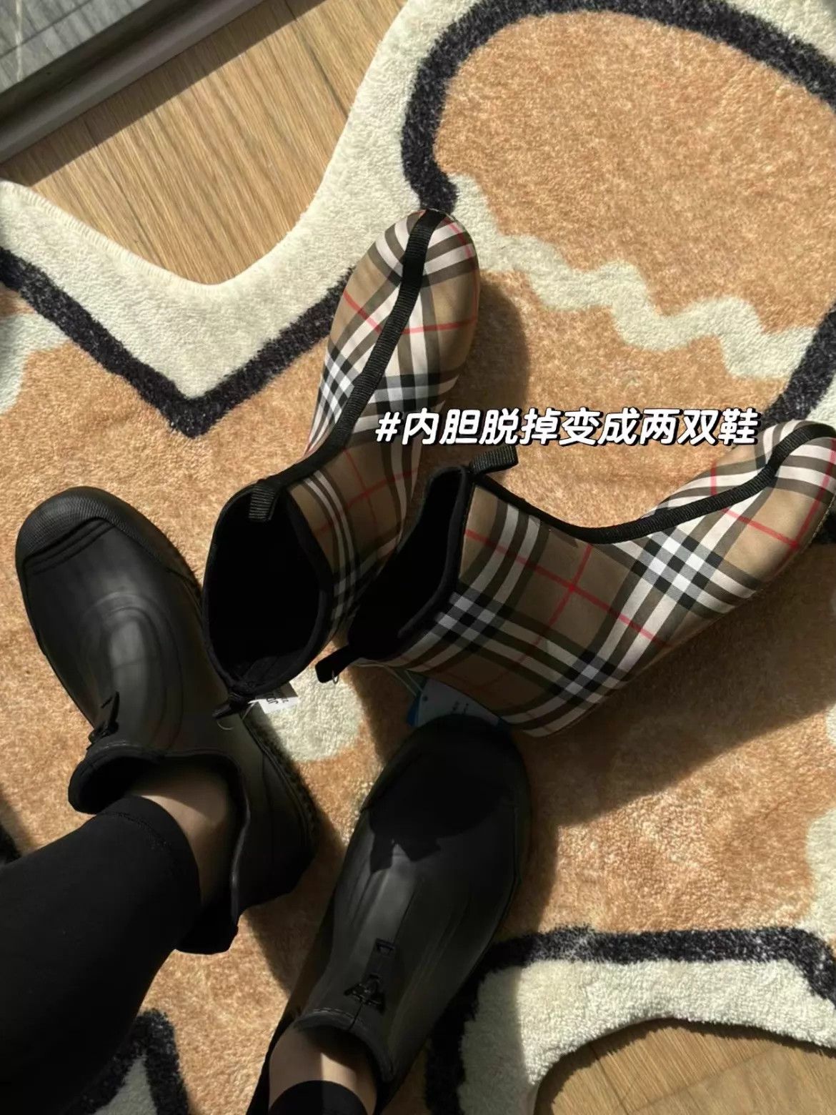 Burberry Burberry Classic Check Black 2-way Rain Boots 39 Lined Size US 8.5 / IT 38.5 - 8 Thumbnail