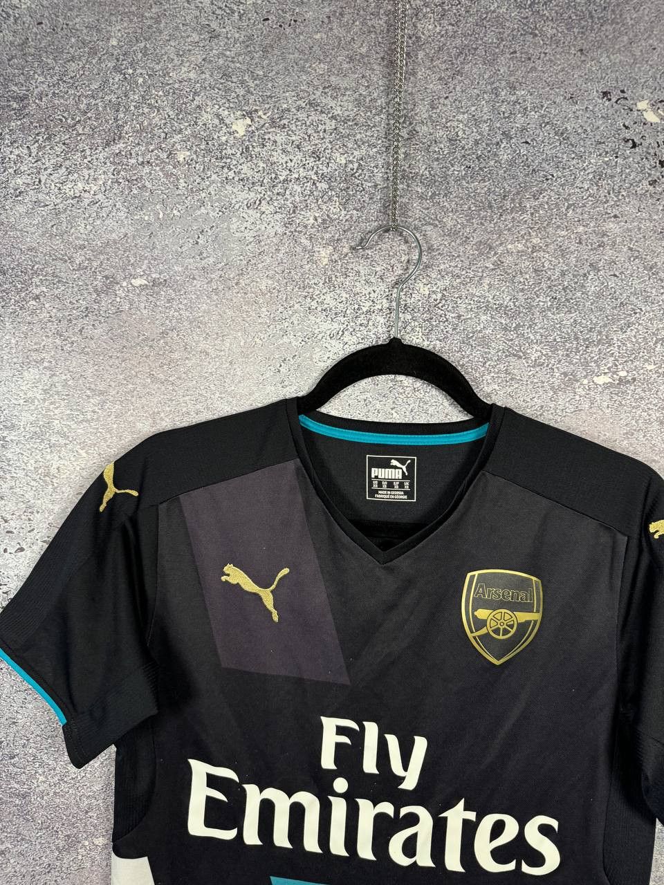 Puma × Vintage Vintage Arsenal 2015/16 Third Puma Soccer Jersey Blokcore Size US S / EU 44-46 / 1 - 5 Thumbnail