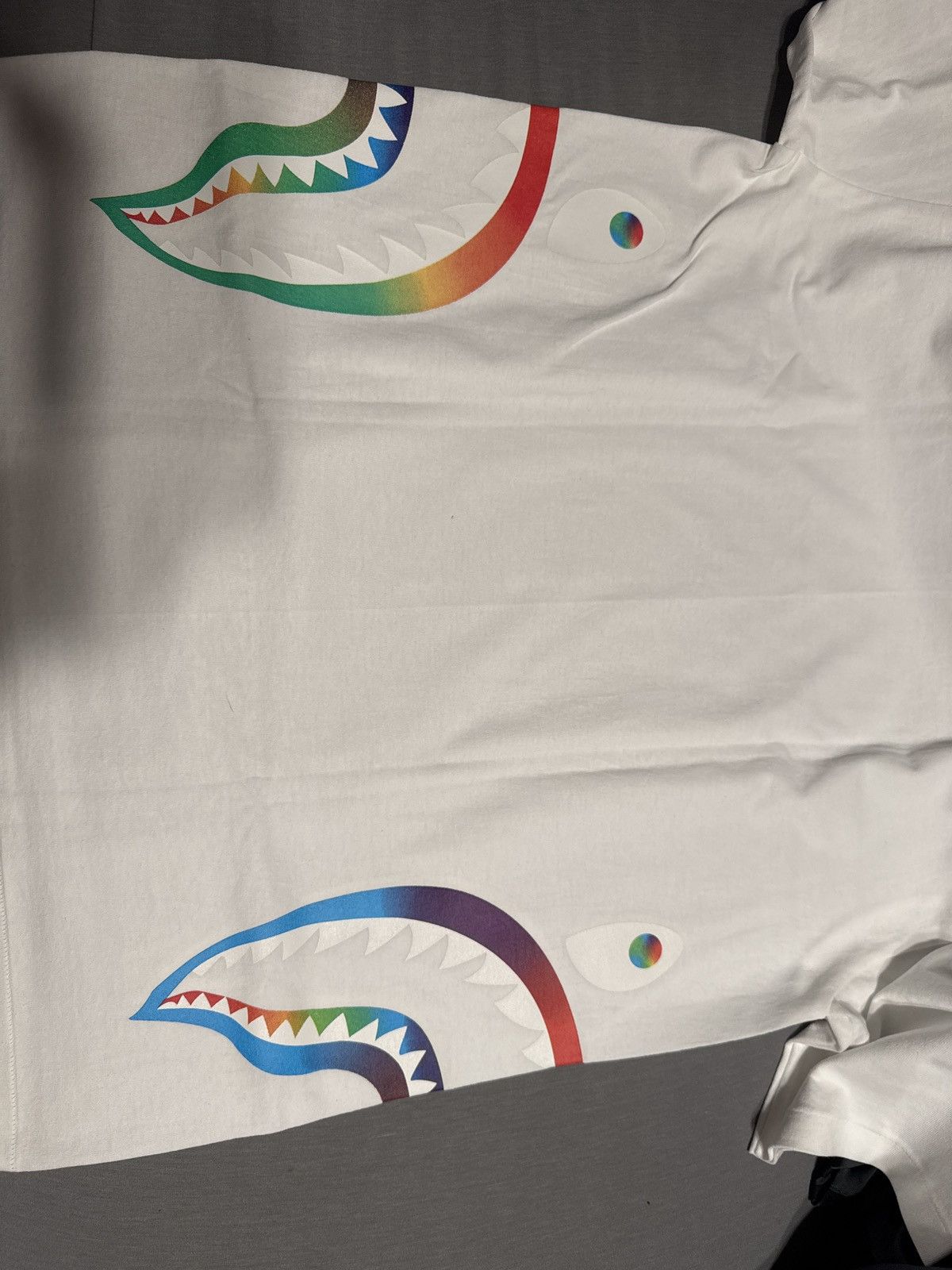 Bape Rainbow Side Shark Tee Size US L / EU 52-54 / 3 - 1 Thumbnail