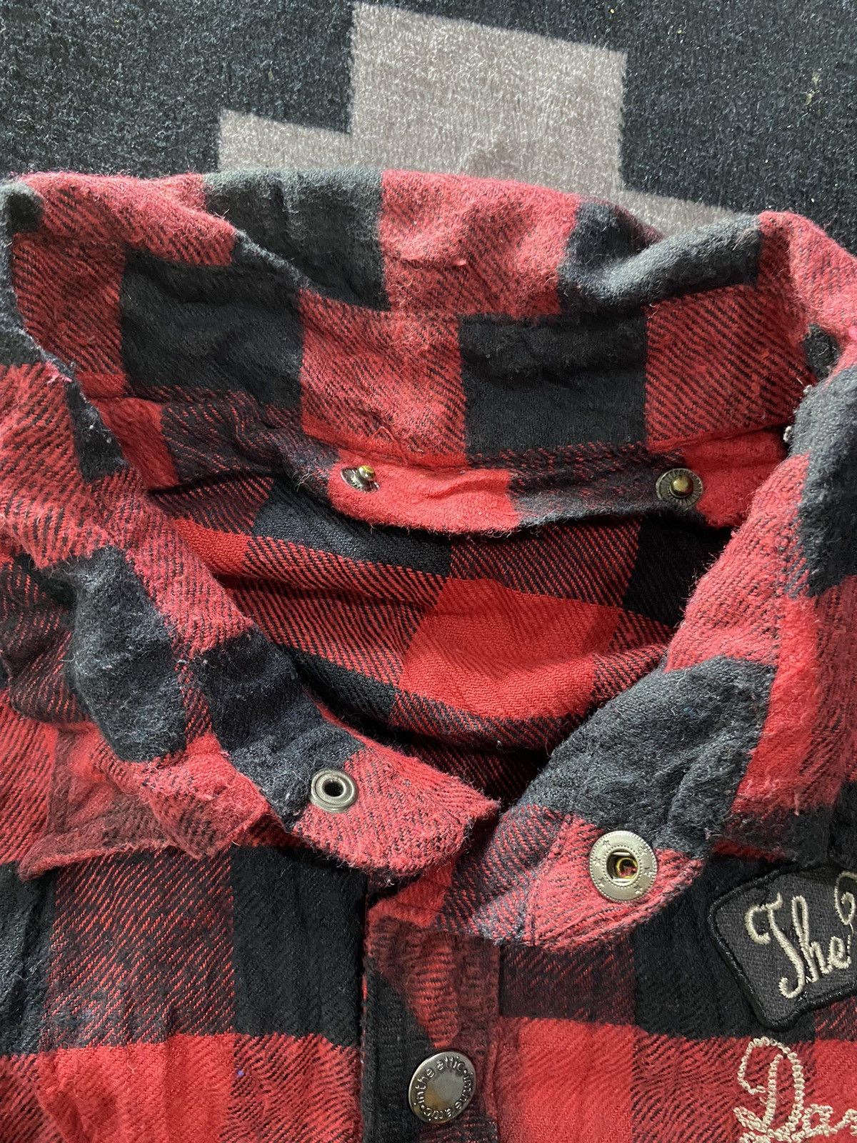 If Six Was Nine × In The Attic × Vintage 2000s in the attic plaid tartan chain stitch embrodiry shirt Size US L / EU 52-54 / 3 - 6 Thumbnail