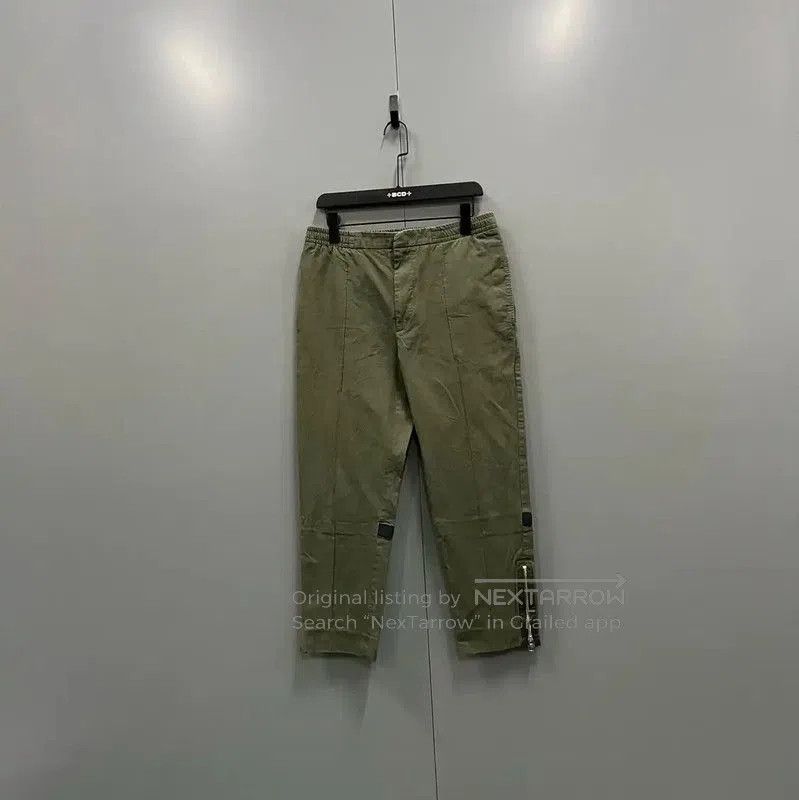 Alexander McQueen Alexander McQueen Summer Green Cotton Casual Pants . Size US 32 / EU 48 - 1 Thumbnail