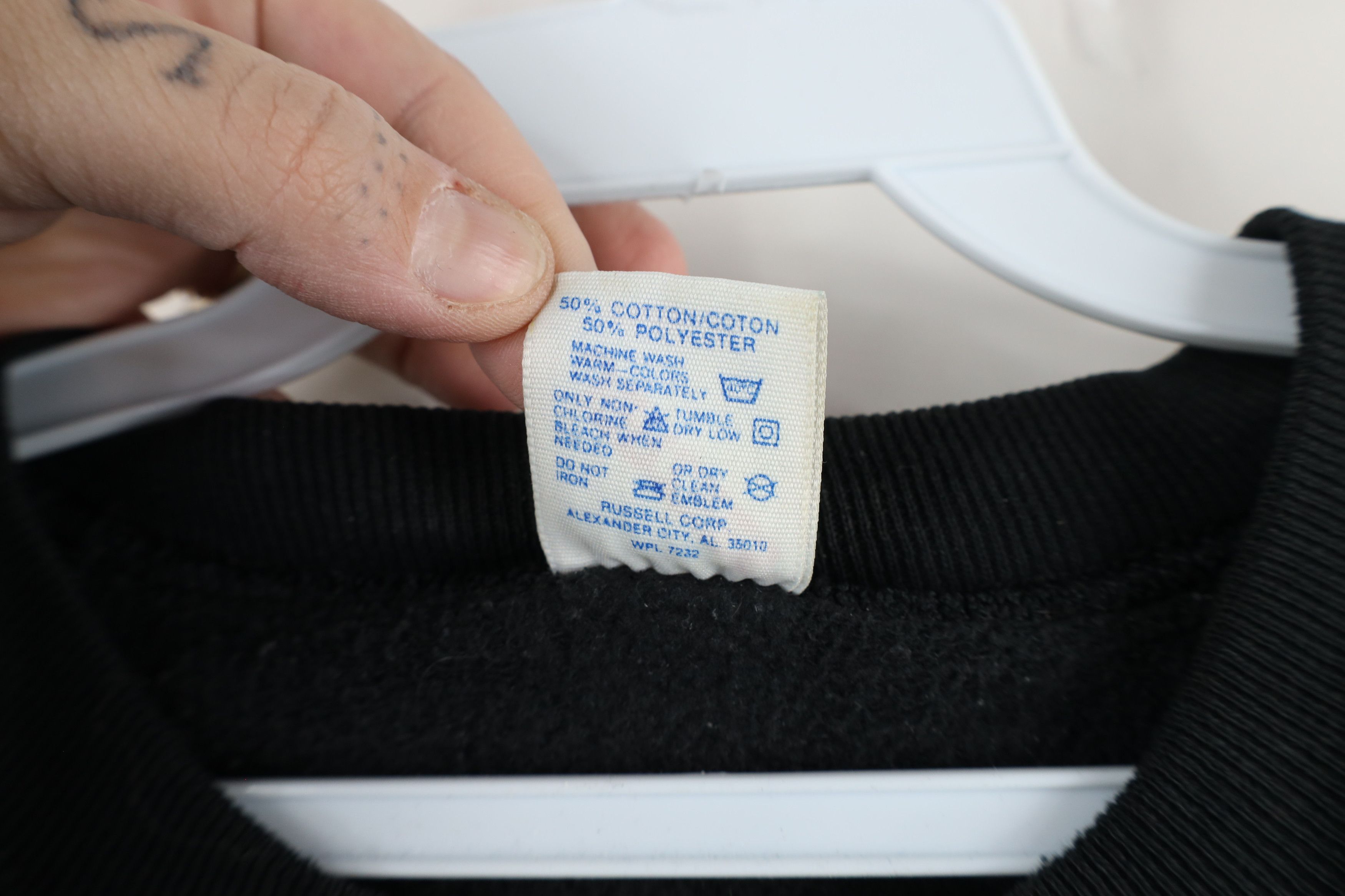 Disney × Vintage Vintage 90s Disney Mickey Mouse Crewneck Sweatshirt USA Size US L / EU 52-54 / 3 - 12 Thumbnail