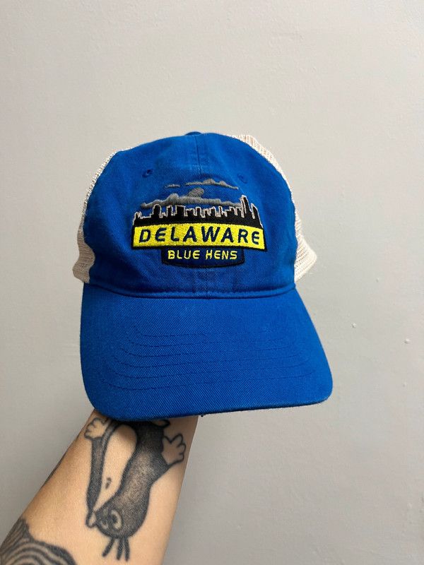Zephyr Delaware Blue Hens Logo Embroidery Snapback Trucker Cap Size ONE SIZE - 1 Thumbnail