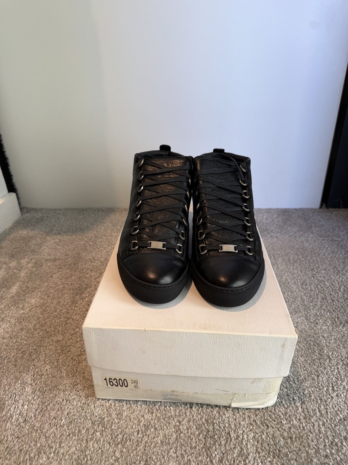 Balenciaga Balenciaga - arena sneaker Size US 9 / EU 42 - 2 Thumbnail