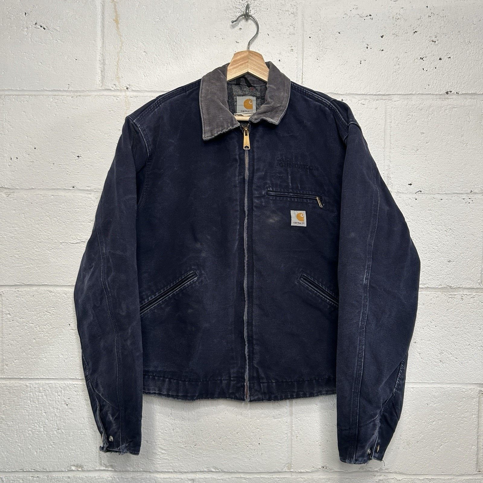 Carhartt Vintage Carhartt Blanket-Lined Detroit Jacket “Dark Navy” Size US L / EU 52-54 / 3 - 1 Thumbnail