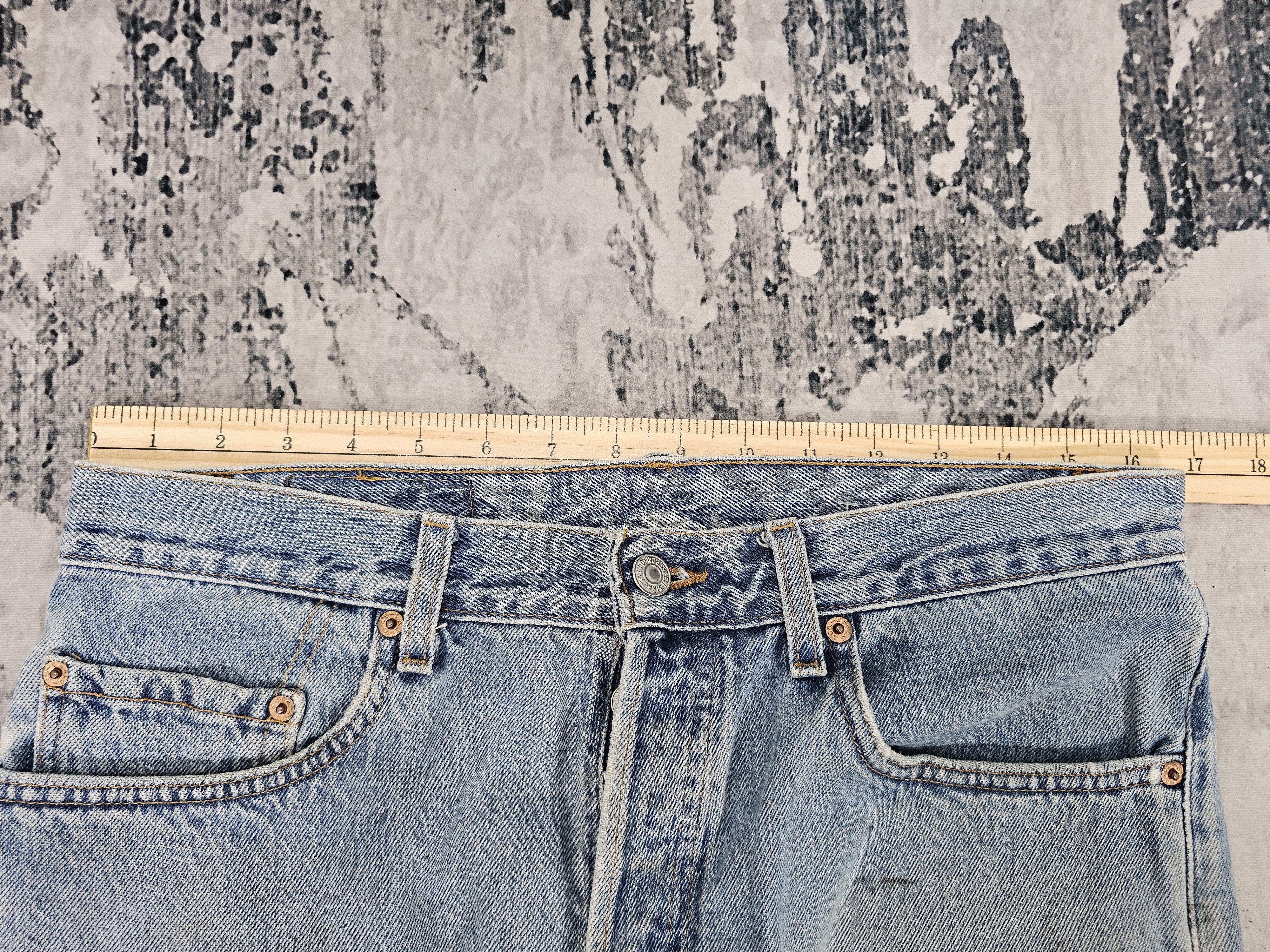 Levi's Vintage Clothing Vtg 90's LEVIS 501 Ripped Cropped Jeans Made In USA L0572 Size US 33 - 14 Thumbnail