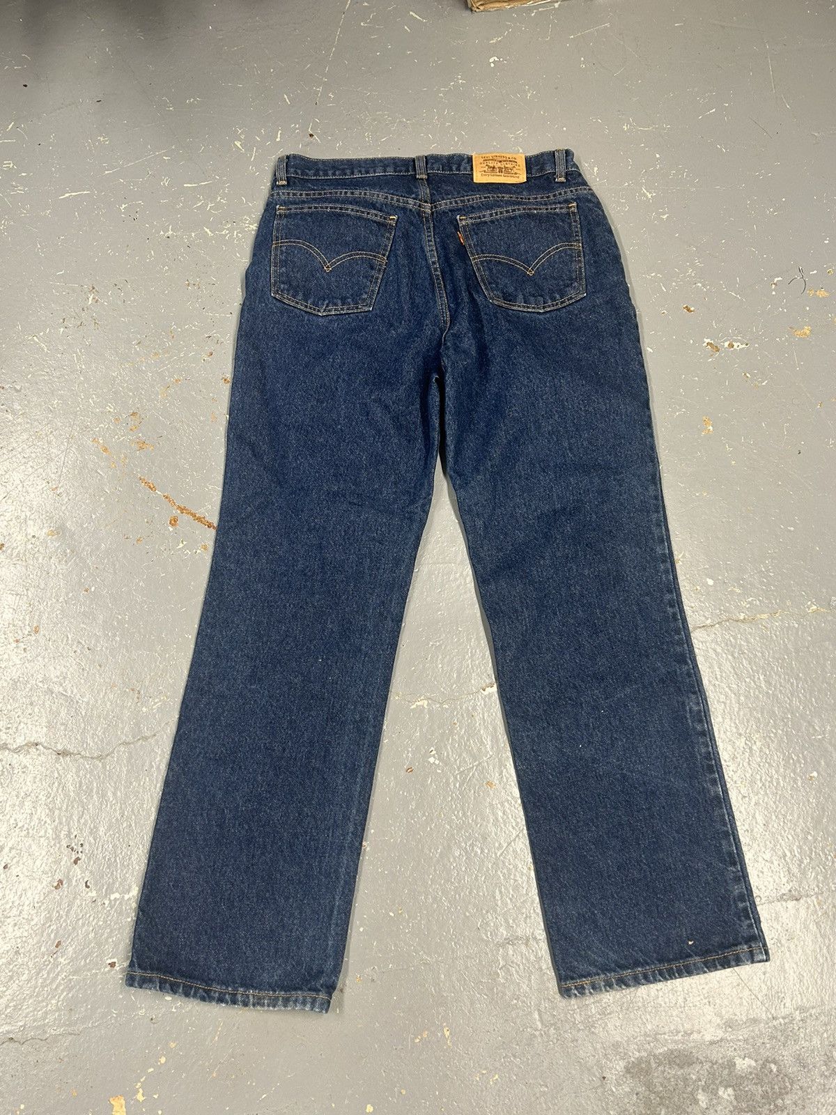 Levi's × Vintage Crazy Vintage 90s Essential Levi’s Orange Tab Baggy Jeans Size US 33 - 2 Thumbnail