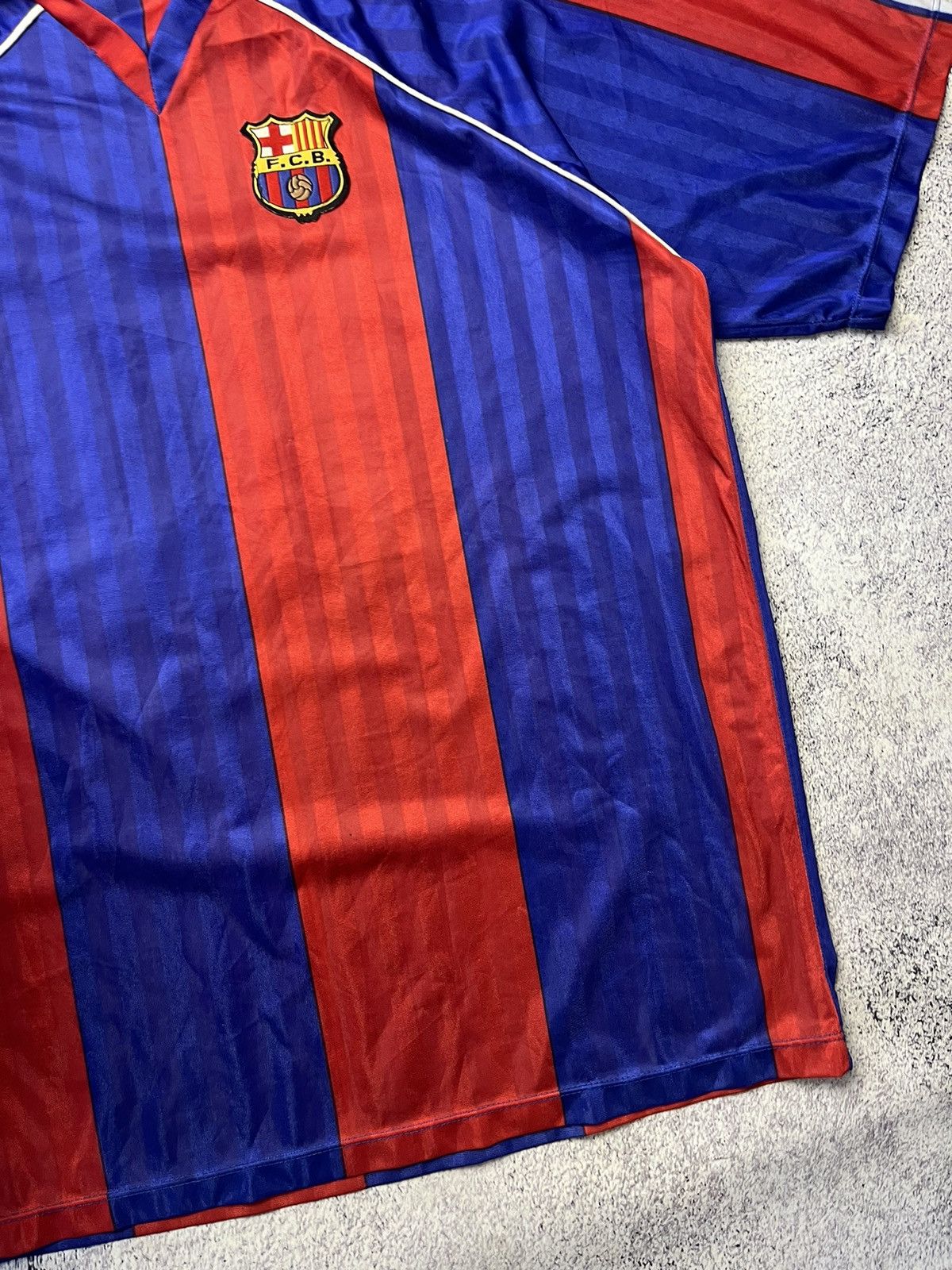 Vintage FC BARCELONA Vintage Romario #10 Football Soccer Jersey Size US L / EU 52-54 / 3 - 19 Thumbnail