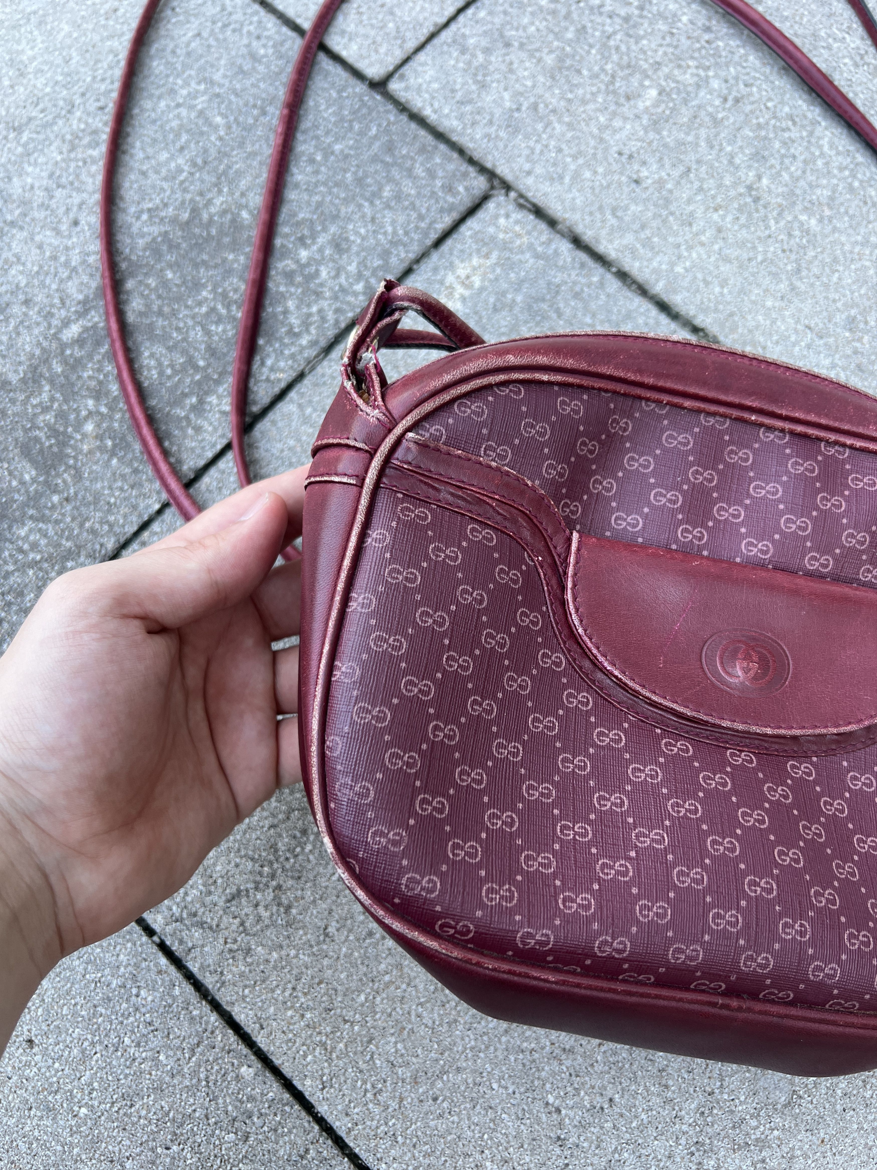 Gucci Gucci Vintage 90s Monogram Shoulder Bag Size ONE SIZE - 5 Thumbnail