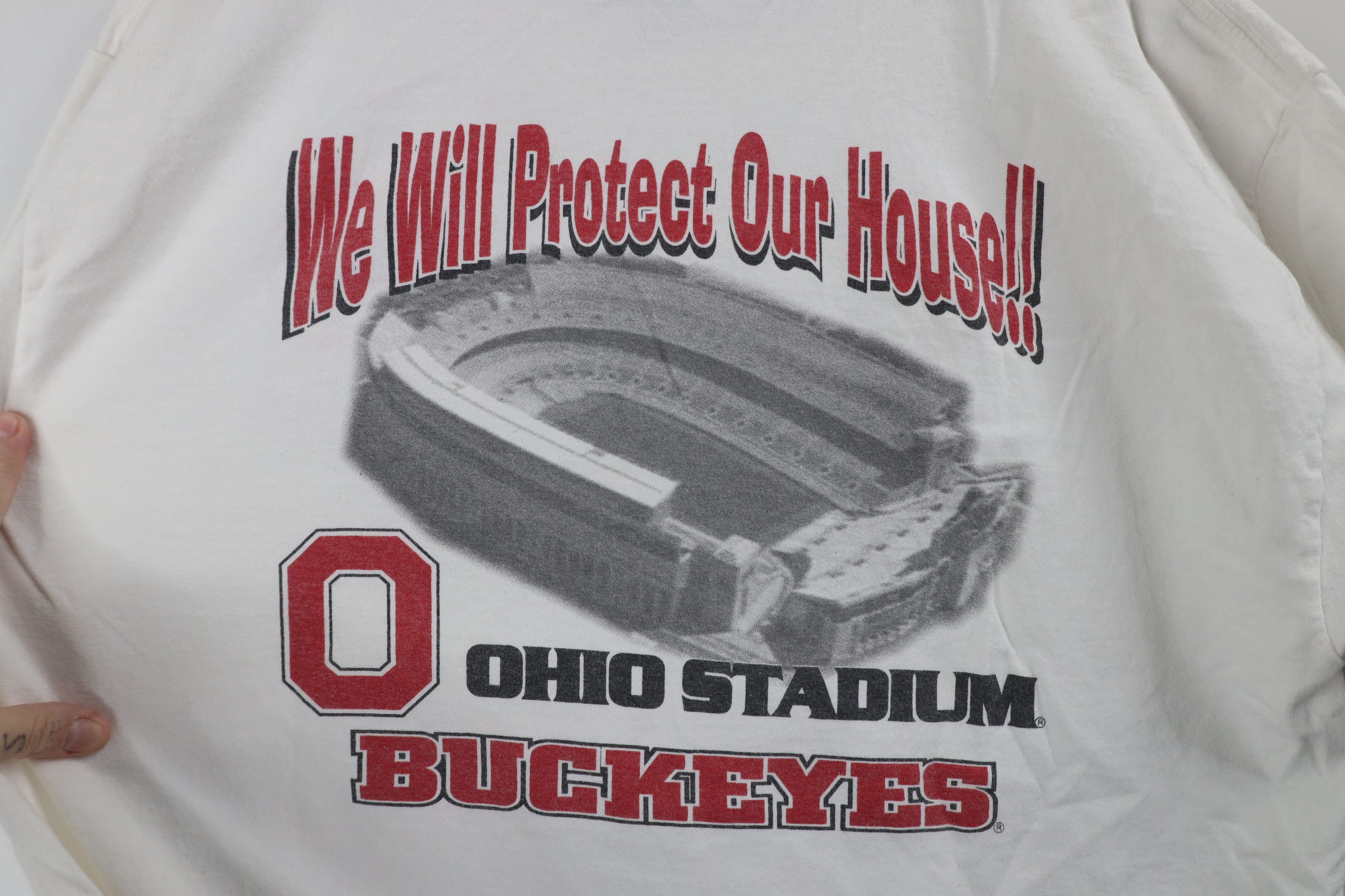 Vintage Vintage 90s Spell Ohio State University Football T-Shirt USA Size US L / EU 52-54 / 3 - 10 Thumbnail