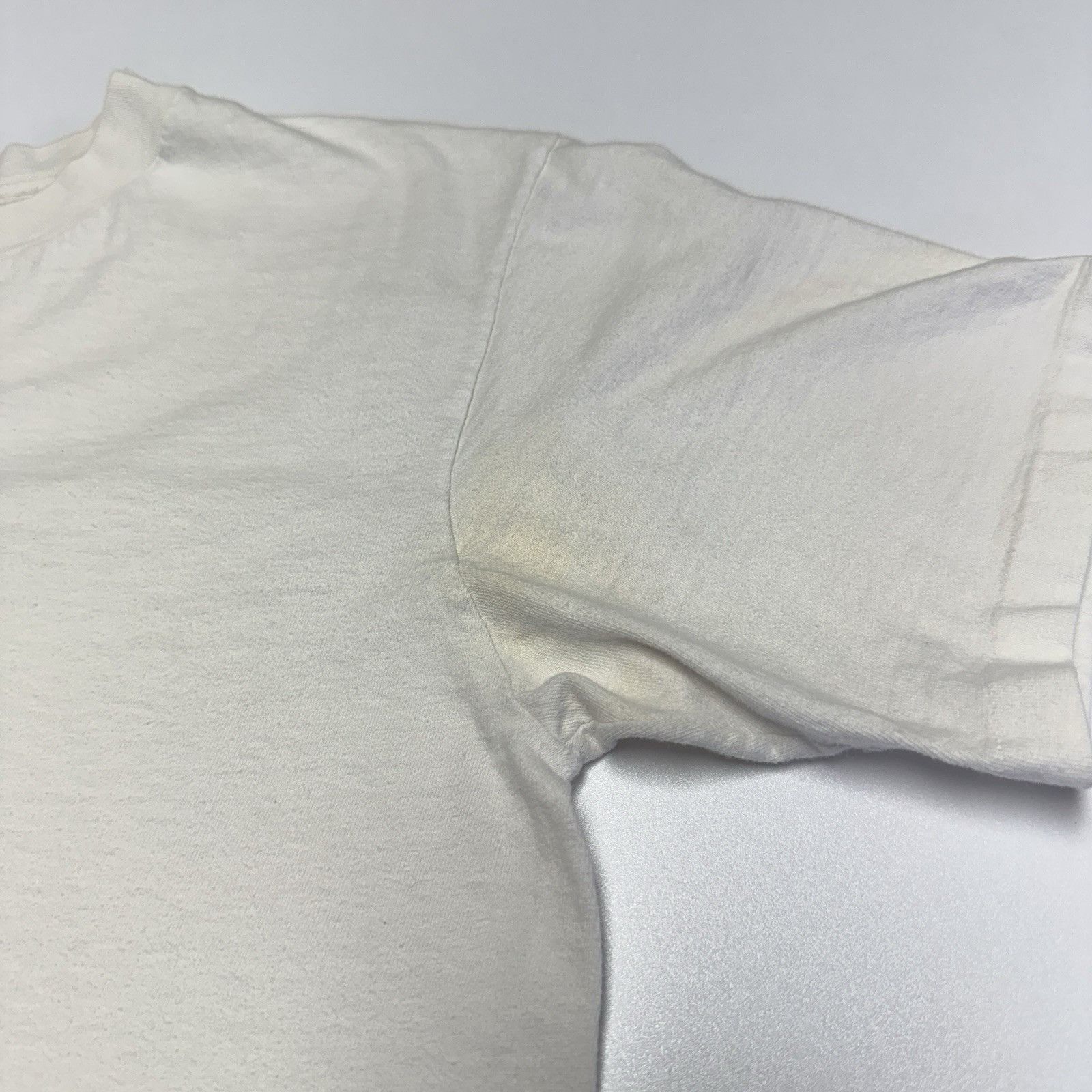 Vintage Vintage 90s Technology T Shirt Mens Medium White Size US M / EU 48-50 / 2 - 5 Thumbnail