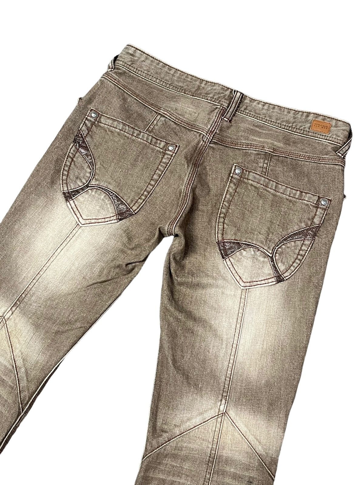 Nicole Club 🔥NICOLE CLUB Distressed Brown Stretch Denim Flare Jeans Size 30" / US 8 / IT 44 - 9 Thumbnail
