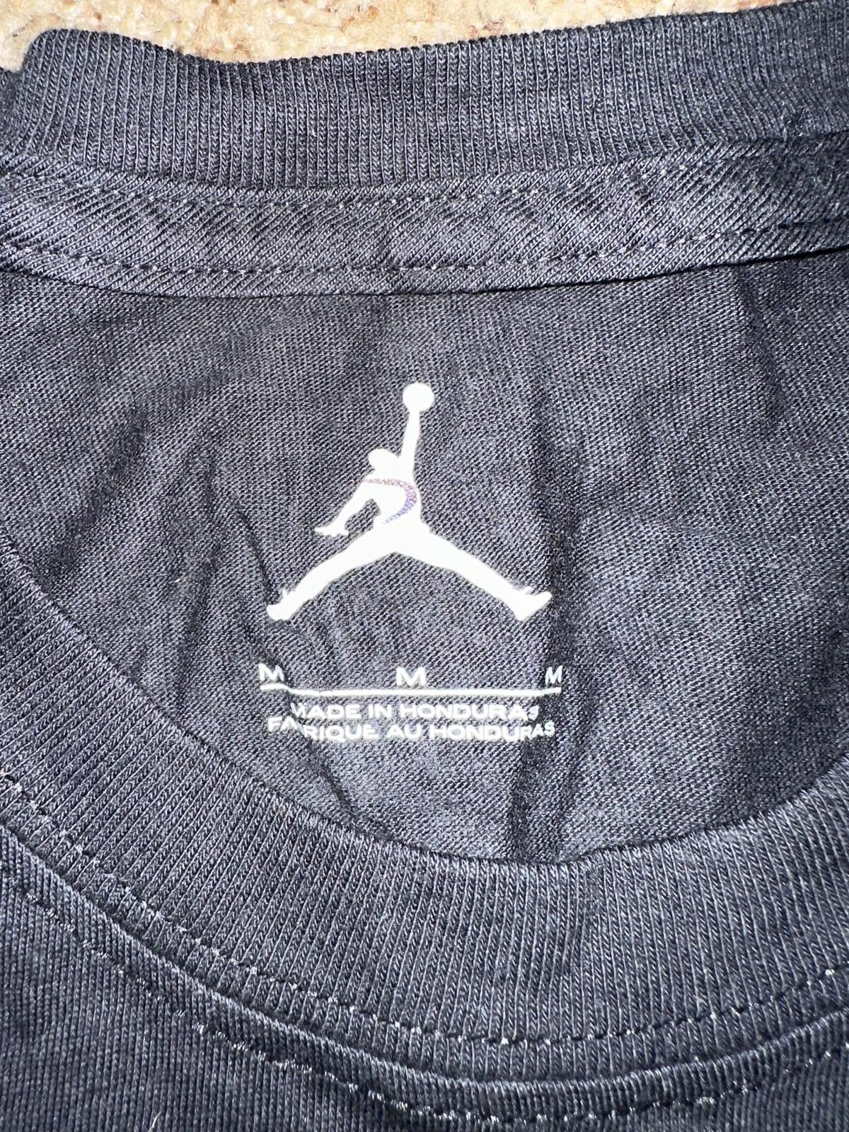 Designer Vintage Air Jordan Men’s Spell Out Black/Cool Grey T-Shirt Size US M / EU 48-50 / 2 - 4 Thumbnail