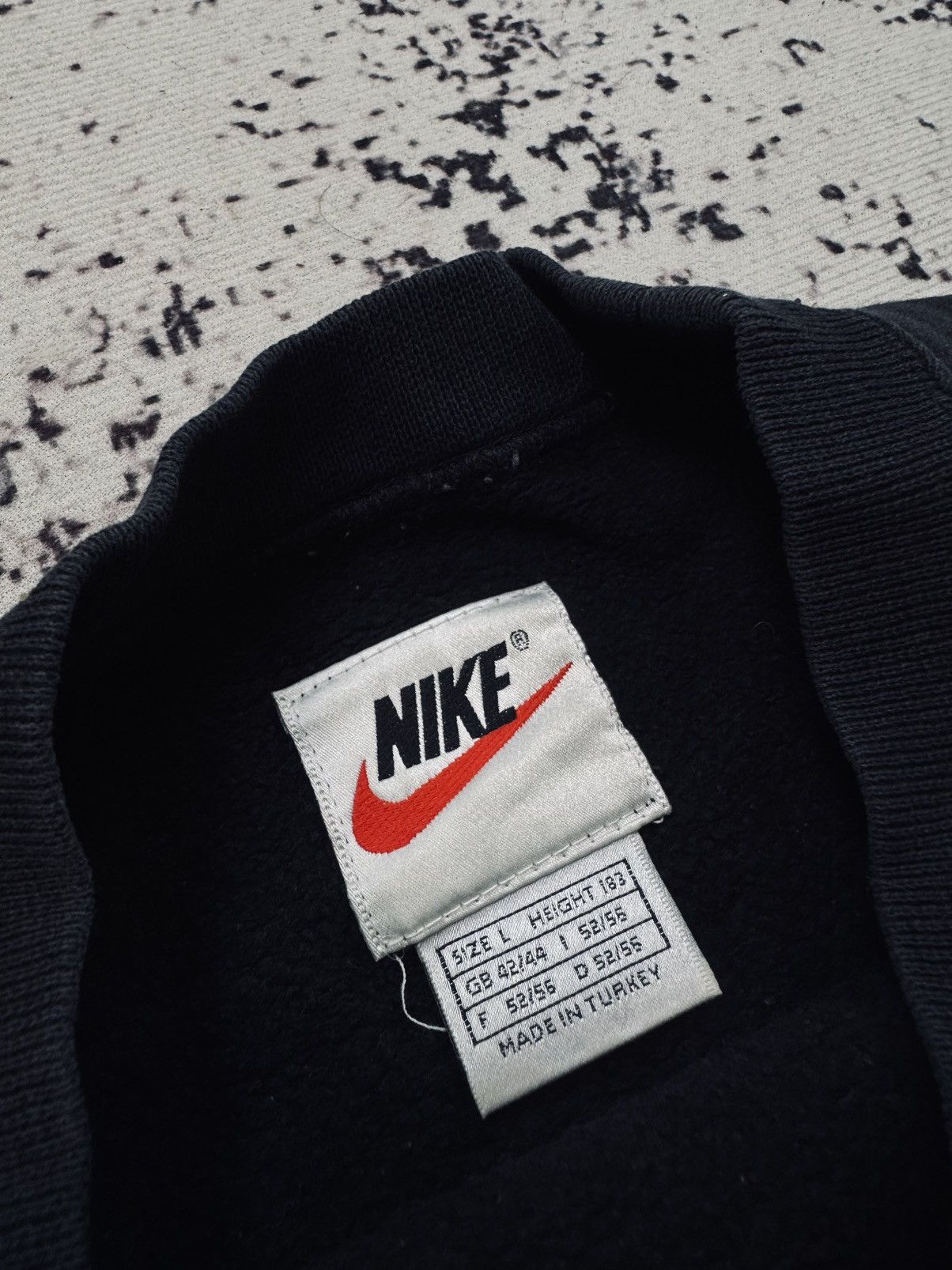 Nike × Nike ACG × Vintage 90’s NIKE Vintage crewneck sweatshirt black L Size US L / EU 52-54 / 3 - 4 Thumbnail