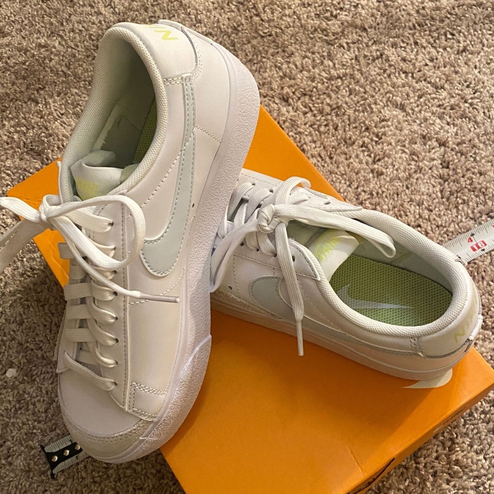 Nike Nike Blazer white low platform sz 6.5 Size US 6.5 / IT 36.5 - 2 Thumbnail