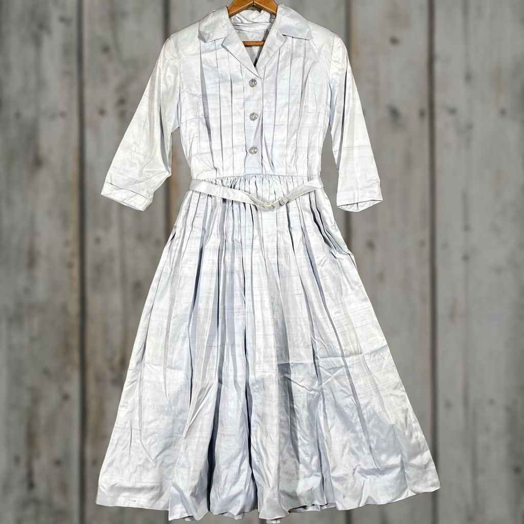 Vintage VINTAGE 1950s Silk Shirt Dress Women Size 12 Light Blue Belt Pleated Rockabilly Blue Shirt Dress Womens Size XL / US 12-14 / IT 48-50 - 1 Thumbnail
