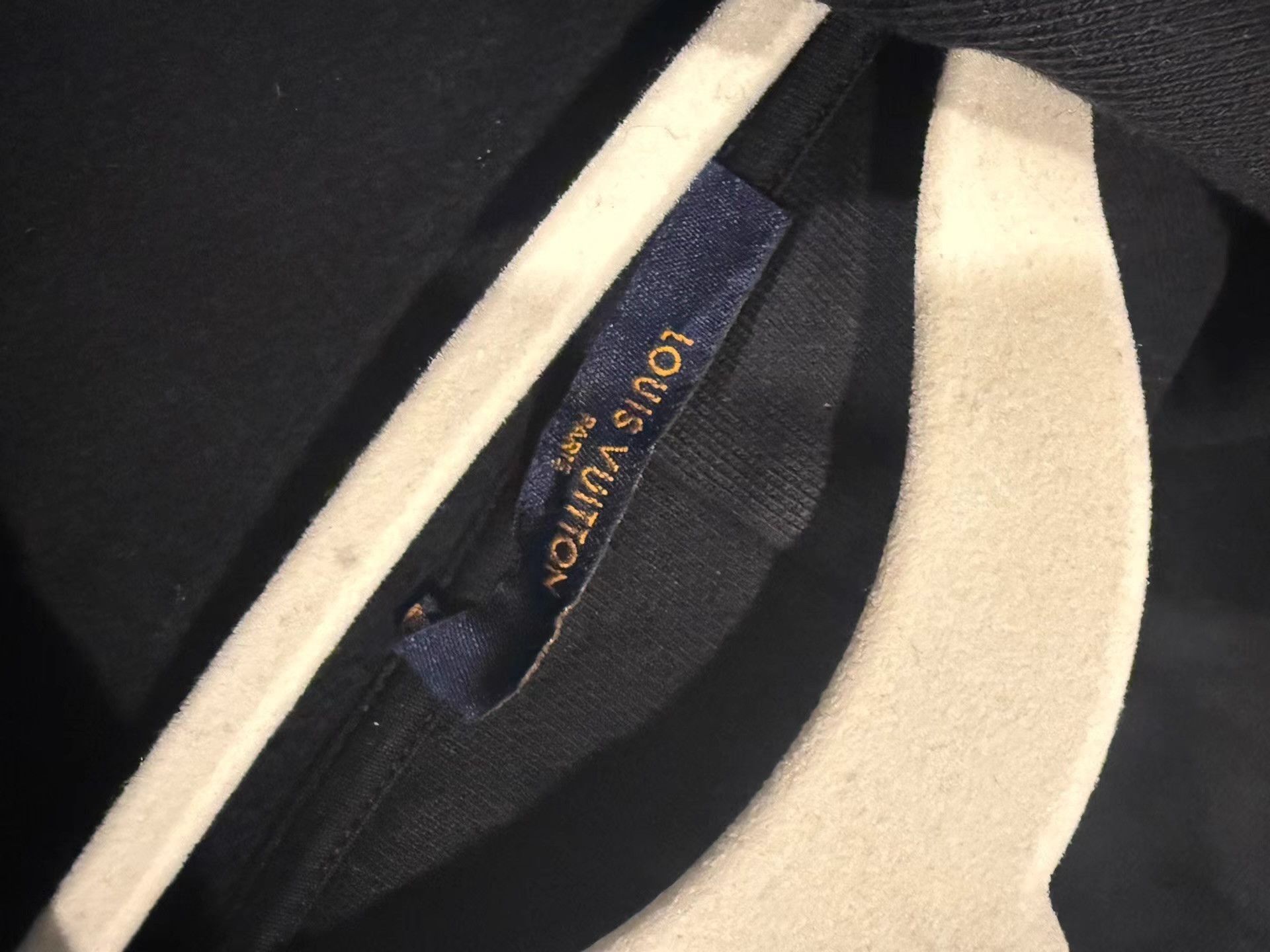 Louis Vuitton Black Hoodie with Front Pocket - XL Size US XL / EU 56 / 4 - 4 Thumbnail