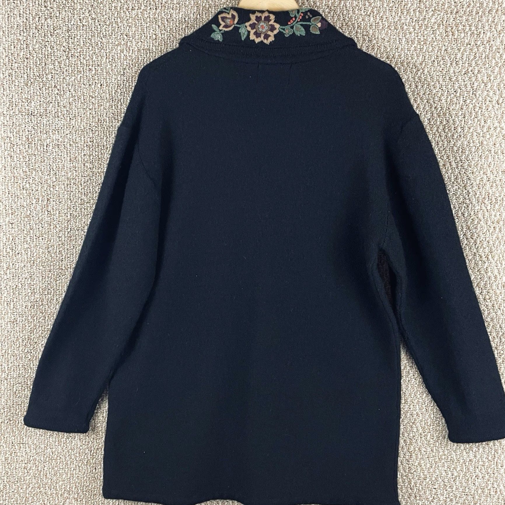 Vintage VINTAGE Woolrich Jacket Women’s M Black Wool Embroidered Floral 90s Grandma R1 Size M / US 6-8 / IT 42-44 - 5 Thumbnail