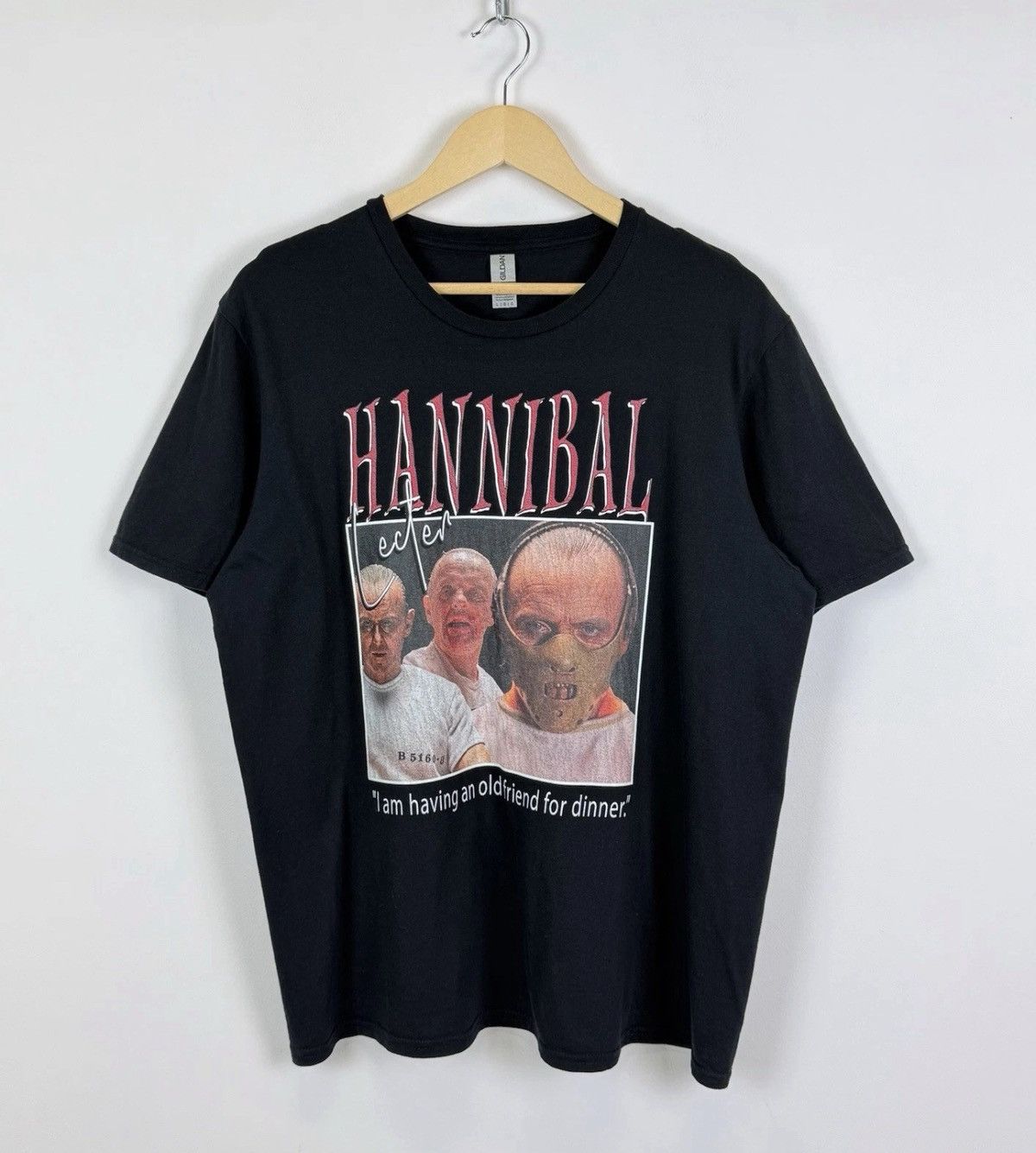 Hannibal. Hannibal Lecter I Am Having An Old Friend For Dinner T-shirt Size US L / EU 52-54 / 3 - 1 Thumbnail
