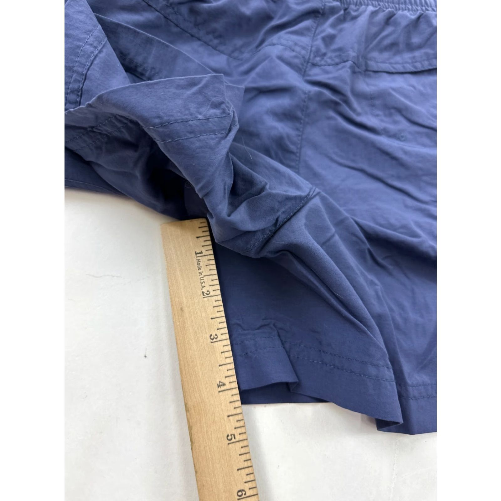 Vintage Columbia Women's Athletic Shorts Small Blue Stretch 4-Inch Inseam Activewear Outdoor Summer Size 36" / US 14 / IT 50 - 5 Thumbnail