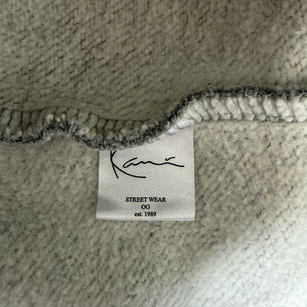 Karl Kani Vintage Y2K Karl Kani Crewneck Sweatshirt Size S Grey Black Size US S / EU 44-46 / 1 - 4 Thumbnail