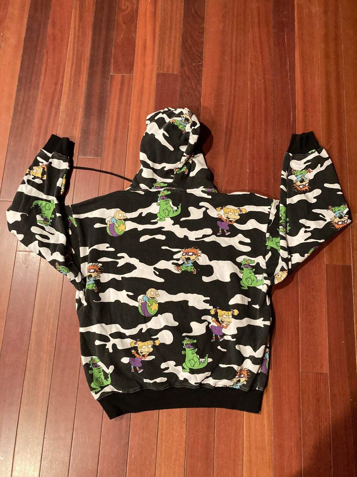 Nickelodeon × Vintage Nickelodeon Rugrats Camo Logo Fleece Hoodie Faded Mens XL Size US XL / EU 56 / 4 - 9 Thumbnail