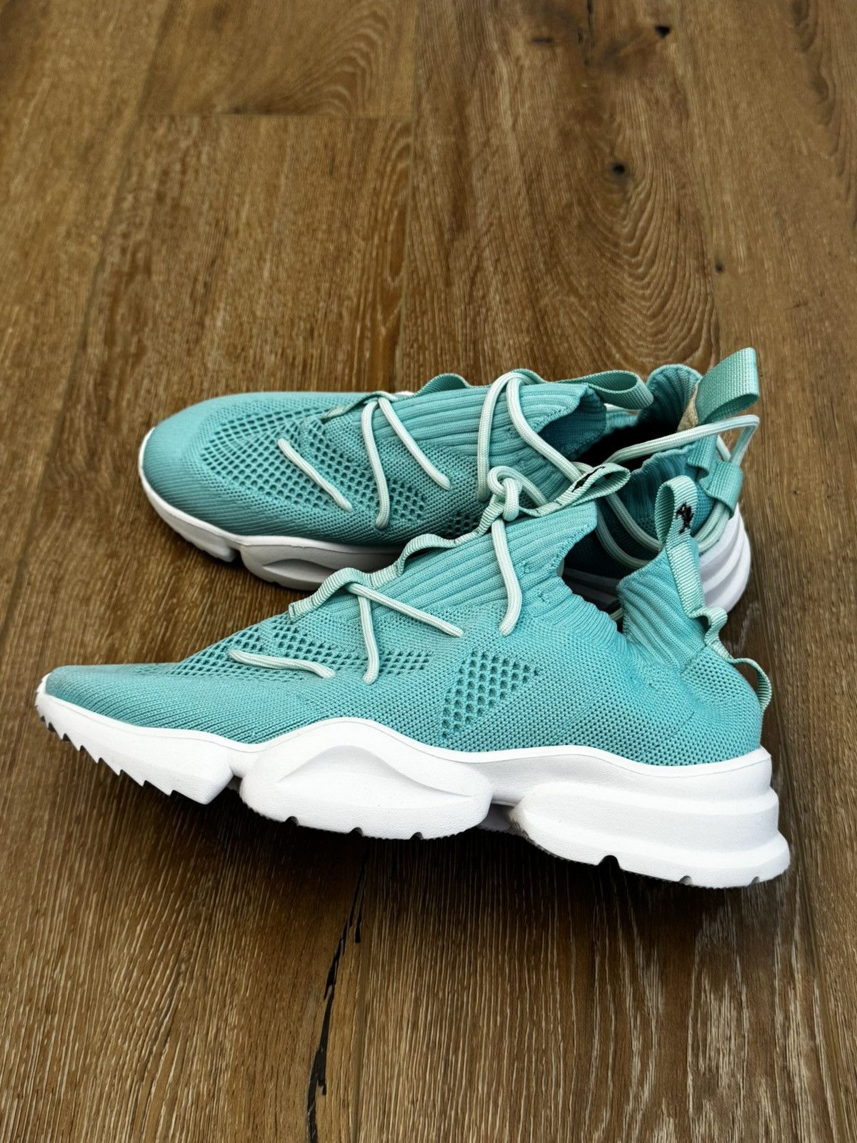 SIA COLLECTIVE SIA Collective Tiffany Size US 9 / EU 42 - 2 Thumbnail