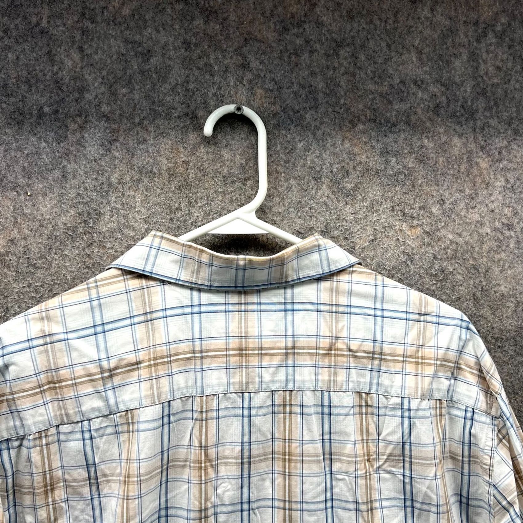 Banana Republic VINTAGE? No. Banana Republic Shirt Mens XL White Blue Button Down Preppy Plaid Classic Size US XL / EU 56 / 4 - 6 Thumbnail