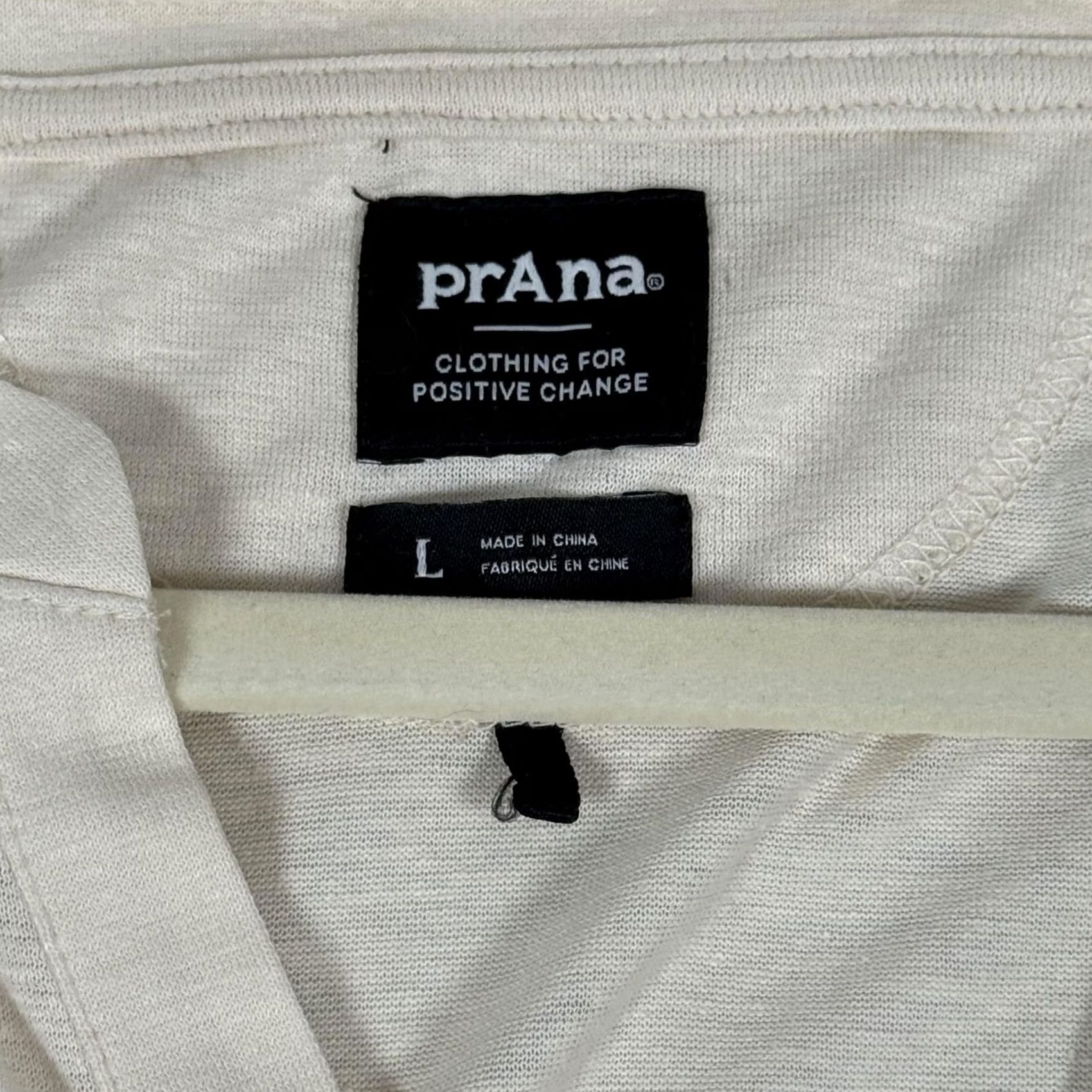 Prana prAna Milani LS Shirt V Neck Raglan Lightweight Hemp Blend White Large T-Shirt Womens Mensional Bohemian Autumn Spring Summer Top Shirt Mens Womens Size L / US 10 / IT 46 - 4 Thumbnail
