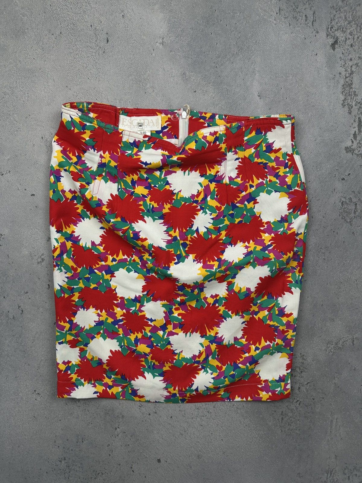 Escada Vintage Escada by Margaretha Floral Print Cotton Mini Skirt Size 32" / US 10 / IT 46 - 11 Thumbnail