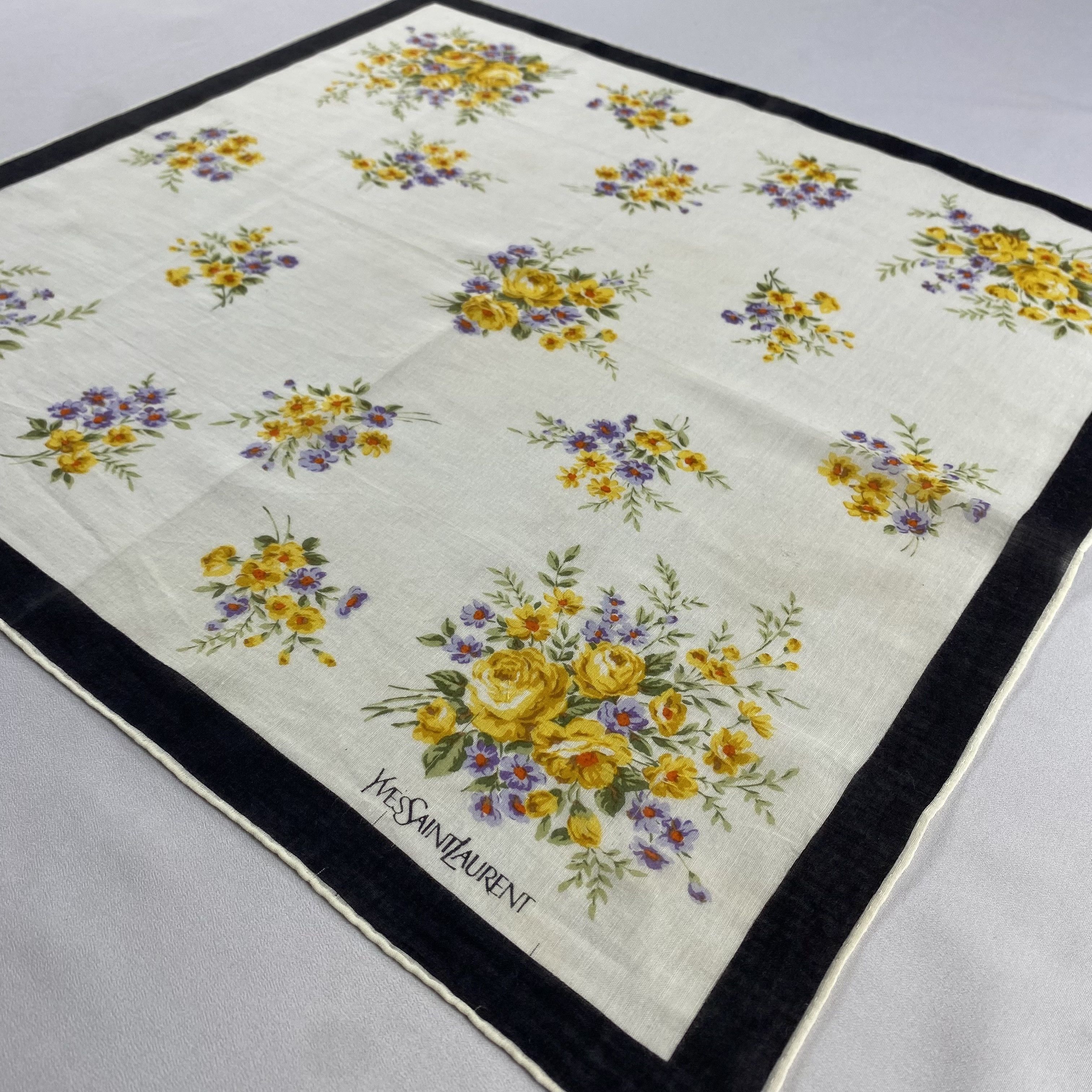 Vintage Yves Saint Laurent Bandana/ Handkerchief / Neckerchief-P1675 Size ONE SIZE - 2 Thumbnail