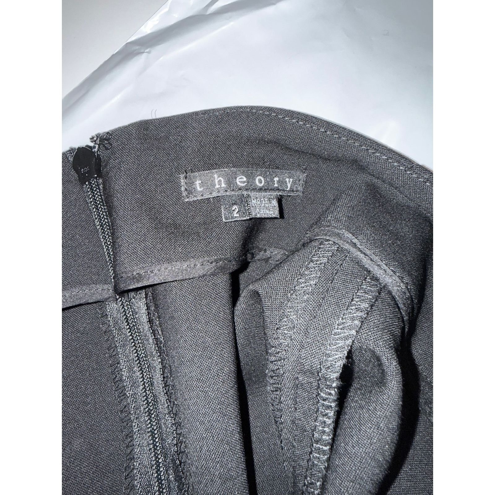 Theory Theory Black Wool Blend Pencil Skirt Women Size 2 - B024 Size 26" / US 2 / IT 38 - 7 Thumbnail