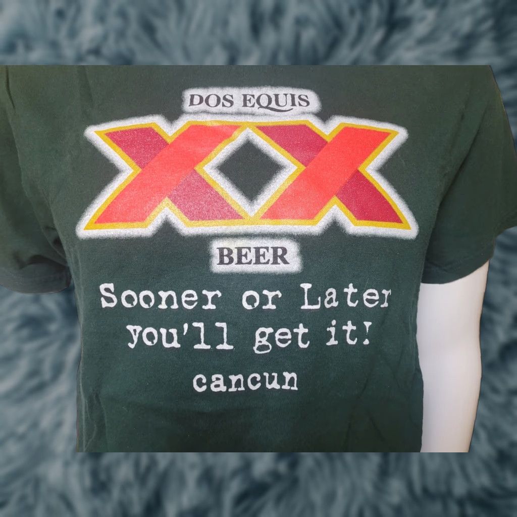 Vintage VINTAGE Dos Equis Cancun T Shirt M Medium Green Cotton M&O KNITS Mens Short Sleeve Crew Neck Graphic Tee 2002 Beer Size US M / EU 48-50 / 2 - 1 Thumbnail