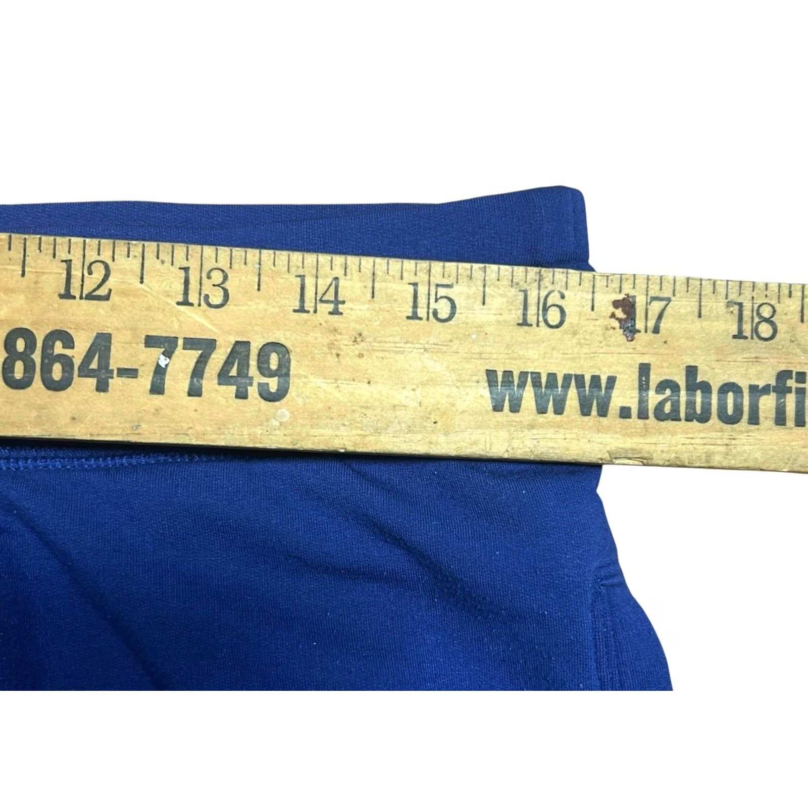 Fabletics Fabletics Navy Blue Performance Jogger Sweatpants XL Women’s Side Pockets Athletic Tapered Pants Athleisure Size 40" / US 18 - 6 Thumbnail