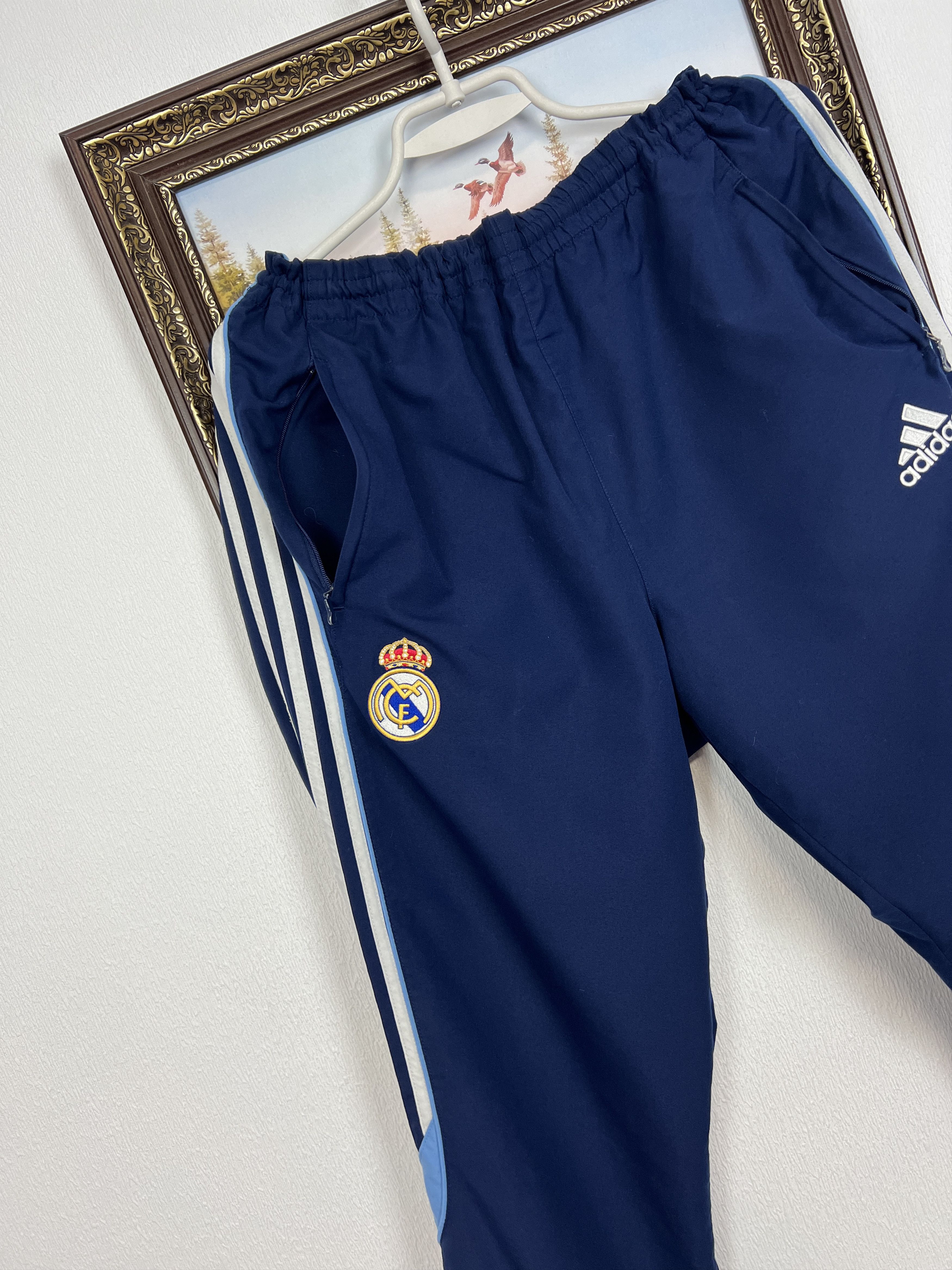 Adidas Vintage Adidas Real Madrid Football Pants Sweatpants M Size US 32 / EU 48 - 3 Thumbnail