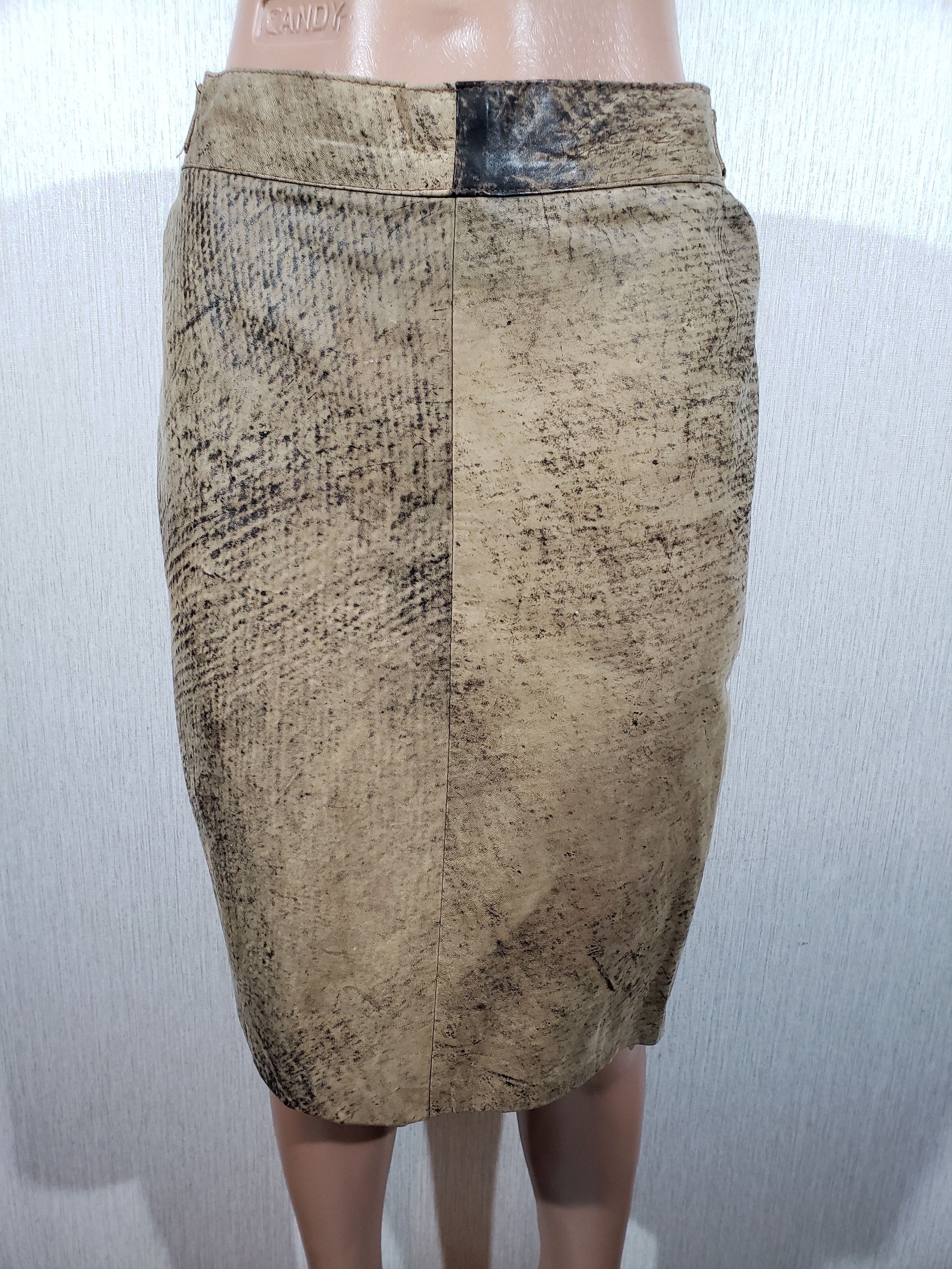 Genuine Leather Brown leather skirt. Size 27" / US 4 / IT 40 - 1 Thumbnail
