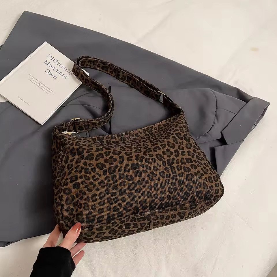 Vintage Premium Hobo Vintage Underarm Tote | PU Street Bag Size ONE SIZE - 3 Thumbnail
