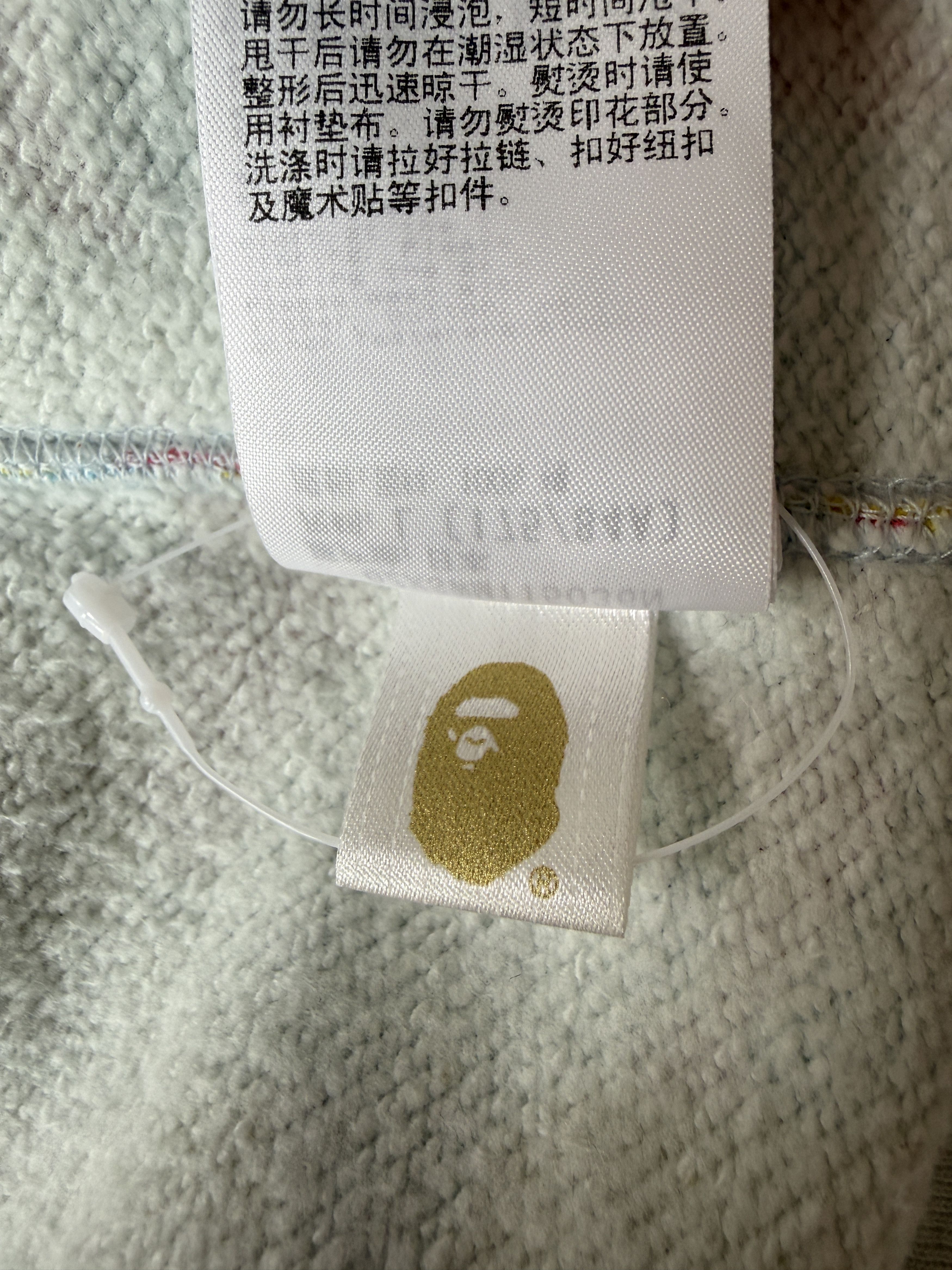 Bape BAPE STORE SANYA SEPARATE SHARK FULL ZIP HOODIE Size US L / EU 52-54 / 3 - 16 Thumbnail