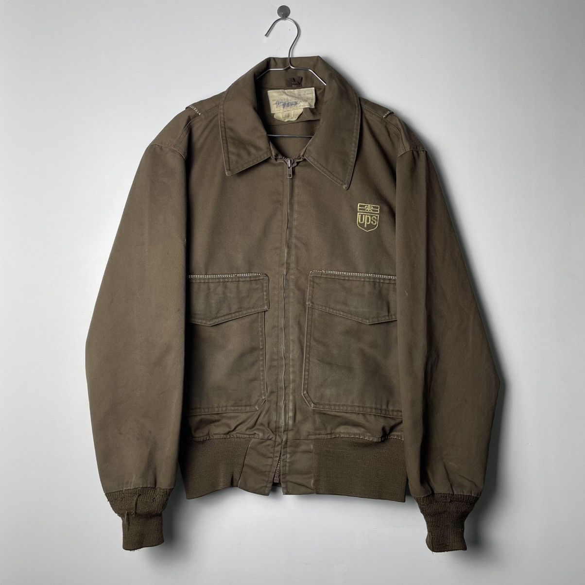 Vintage Vintage Workwear UPS Jacket Size US L / EU 52-54 / 3 - 1 Thumbnail