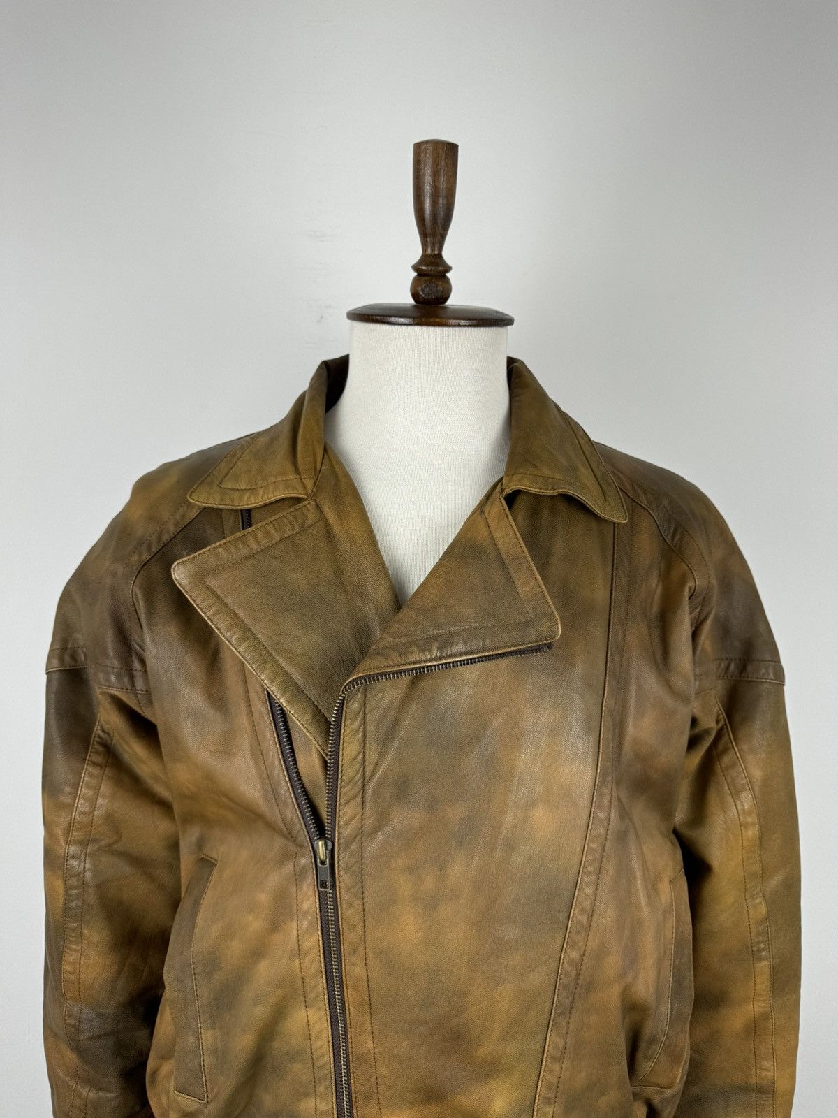 Vintage Men’s Vintage D Amici Leather Jacket size 40 Size US M / EU 48-50 / 2 - 2 Thumbnail