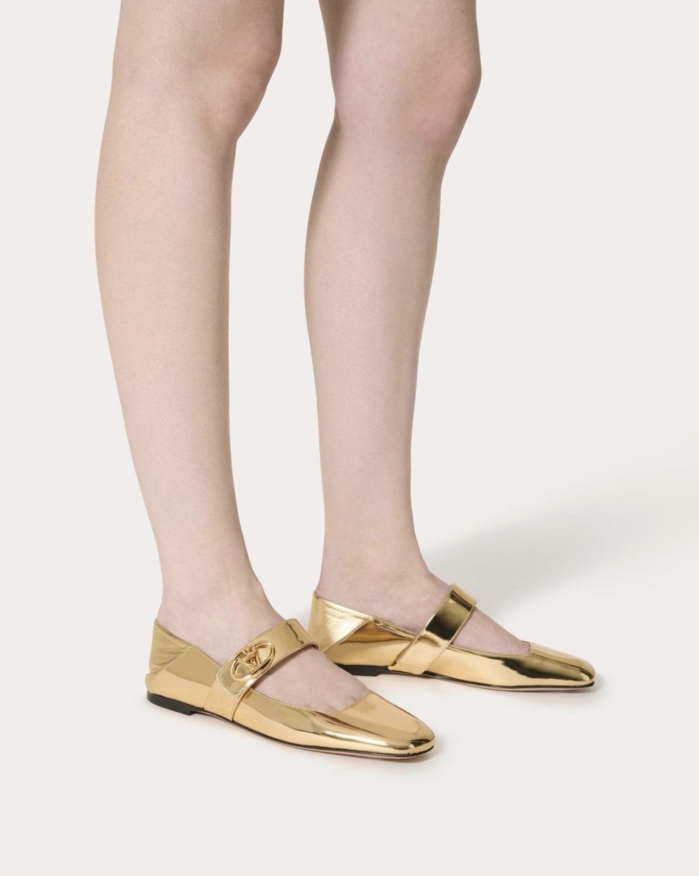 Valentino Valentino Garavani VLogo Mary-Jane ballerina shoes size 36 Size US 6 / IT 36 - 2 Thumbnail
