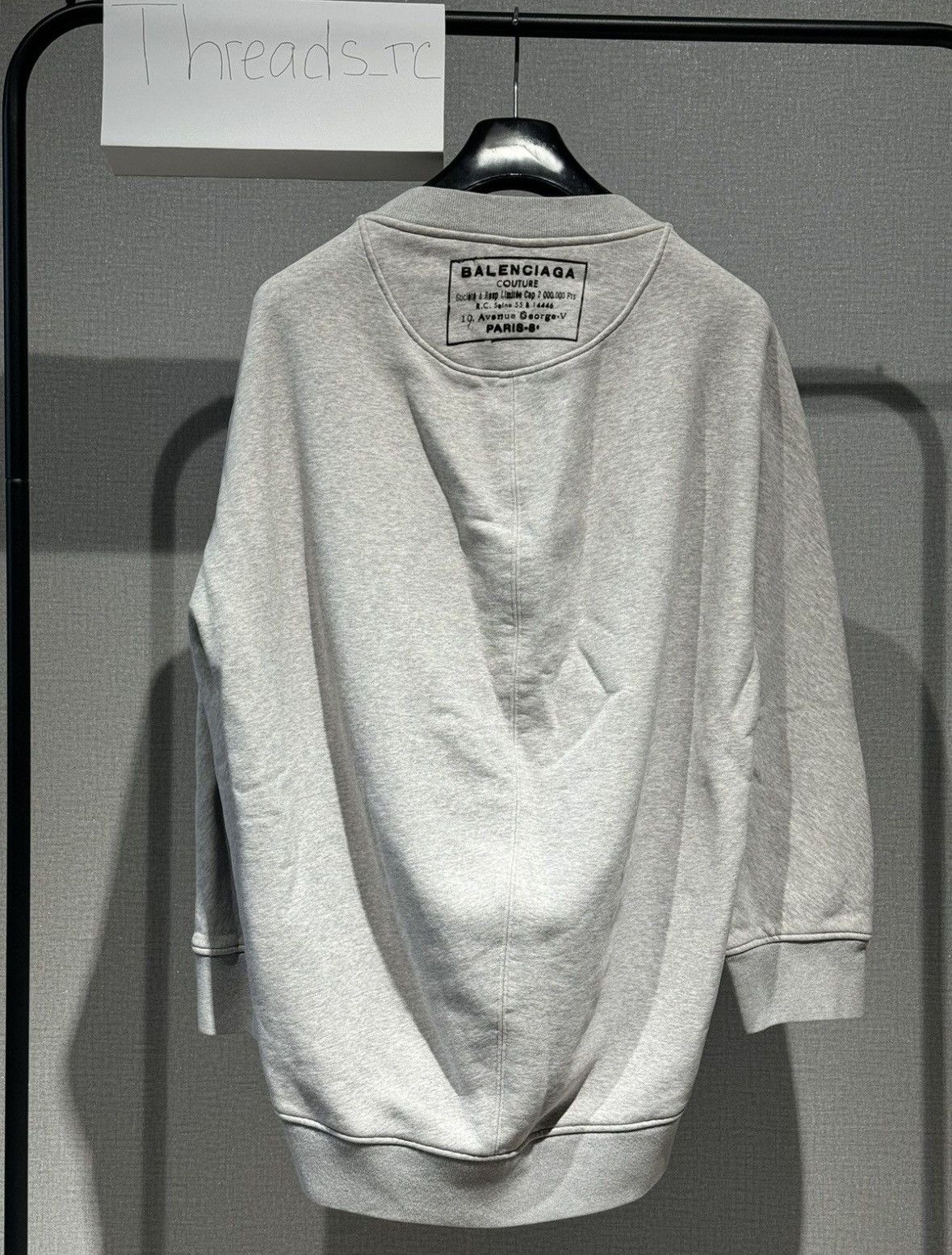 Balenciaga Balenciaga Oversized Logo Sweatshirt Size XS / US 0-2 / IT 36-38 - 2 Thumbnail