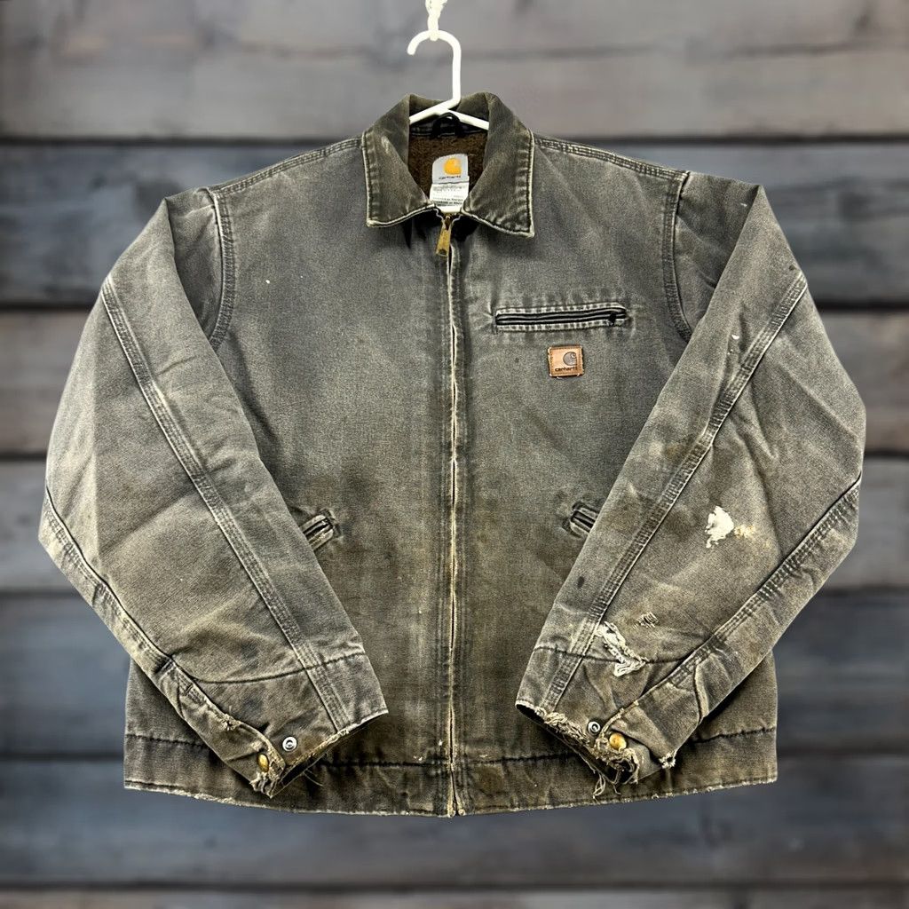 Carhartt VINTAGE Carhartt Jacket Men LT Gray Canvas Blanket Lined Detroit J97 GVL Bomber Coat 90s Distressed Tall Regular Boys/Girls Mens Womens? Size US L / EU 52-54 / 3 - 1 Thumbnail