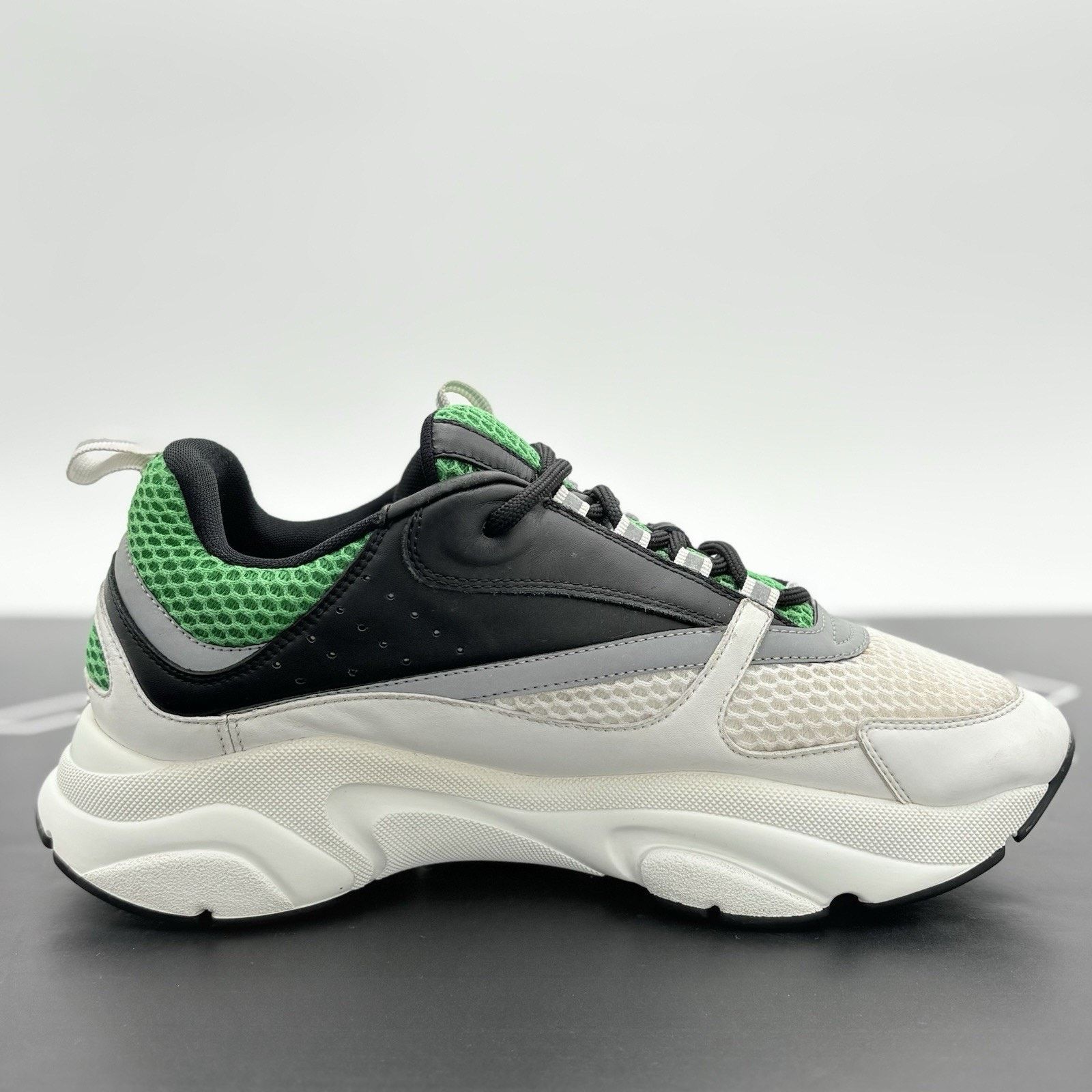 Dior Dior B22 Sneaker ' Green White Black ' | GOOD CONDITION! Size US 10 / EU 43 - 10 Thumbnail