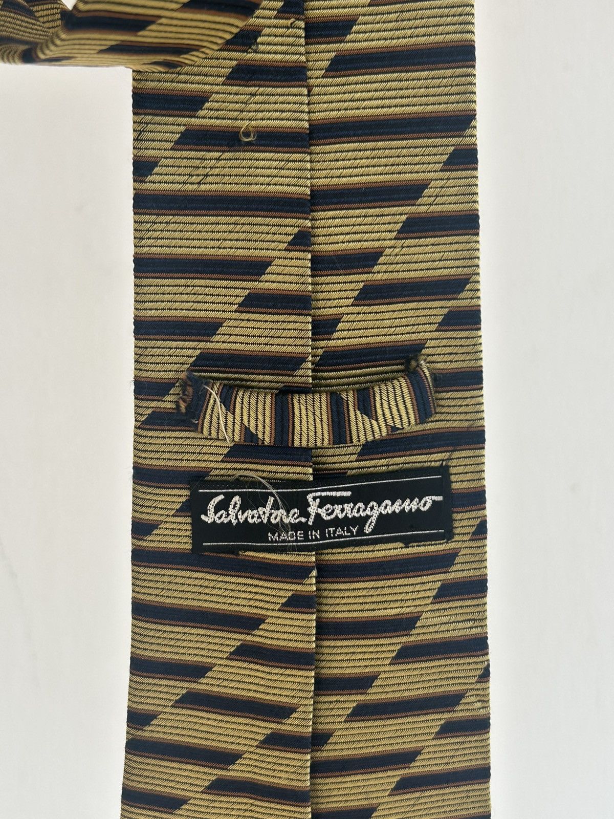 Salvatore Ferragamo Salvatore Ferragamo Vintage Tie Gold Black Size ONE SIZE - 5 Thumbnail